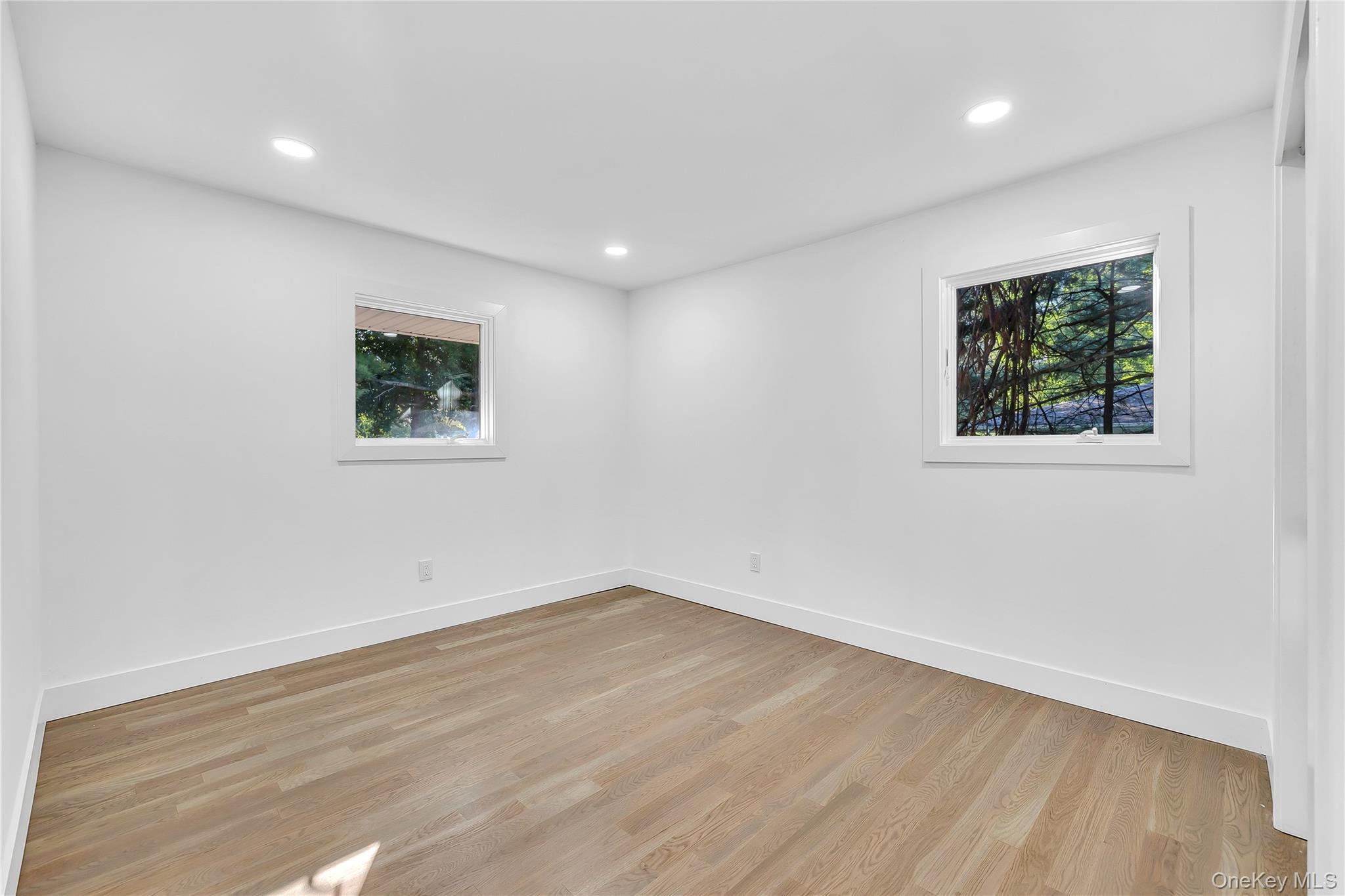 1 Richardson Avenue, Sea Cliff, NY 11579