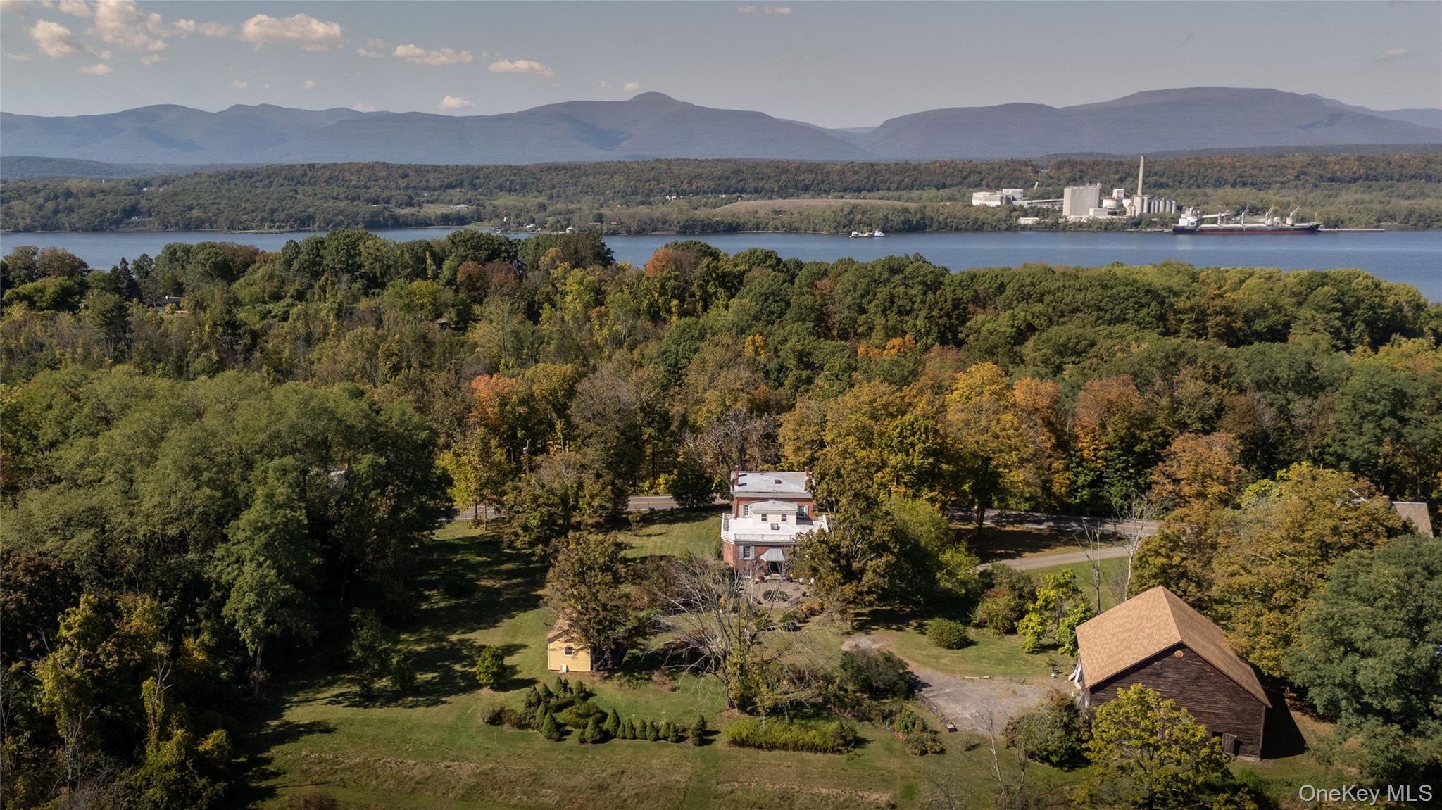 1281 Woods Road, Germantown, NY 12526