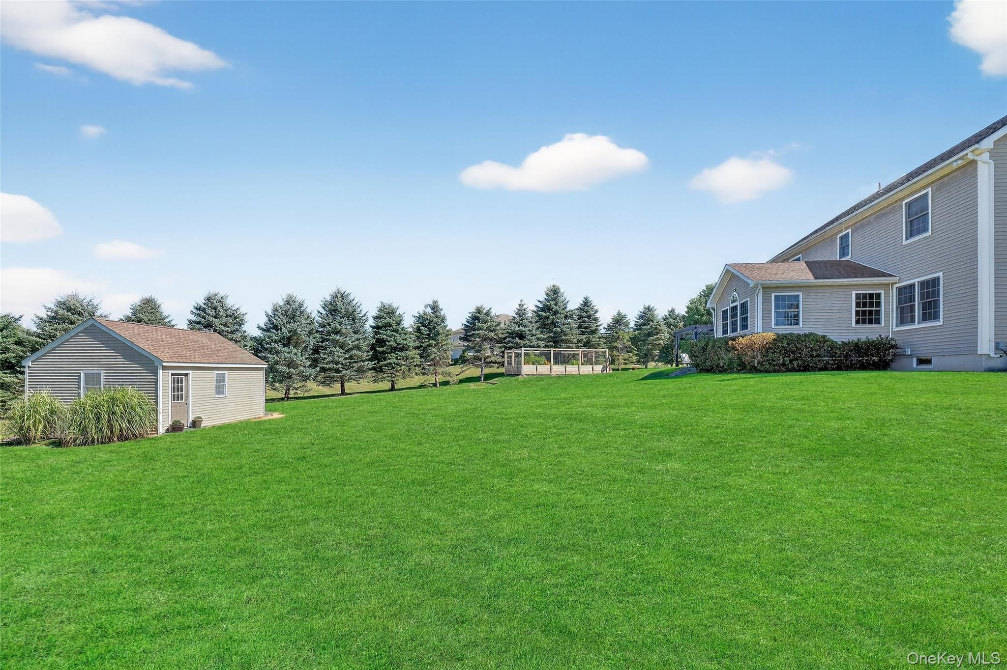 31 Trapps View Farm Road, Wallkill, NY 12589