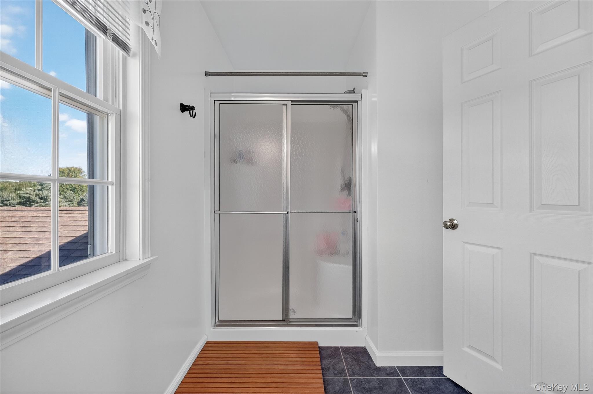 31 Trapps View Farm Road, Wallkill, NY 12589