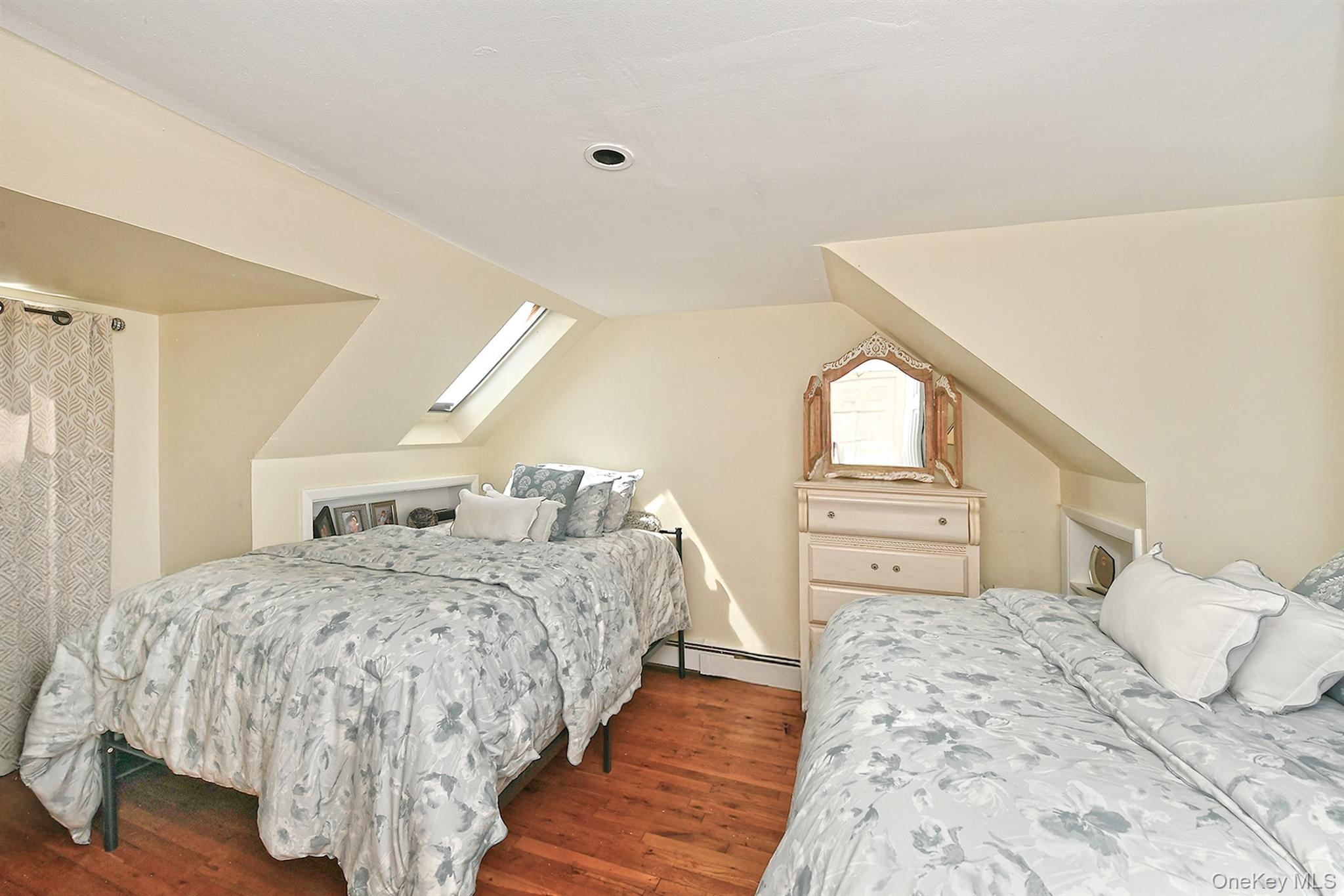 899 Brent Drive, Wantagh, NY 11793