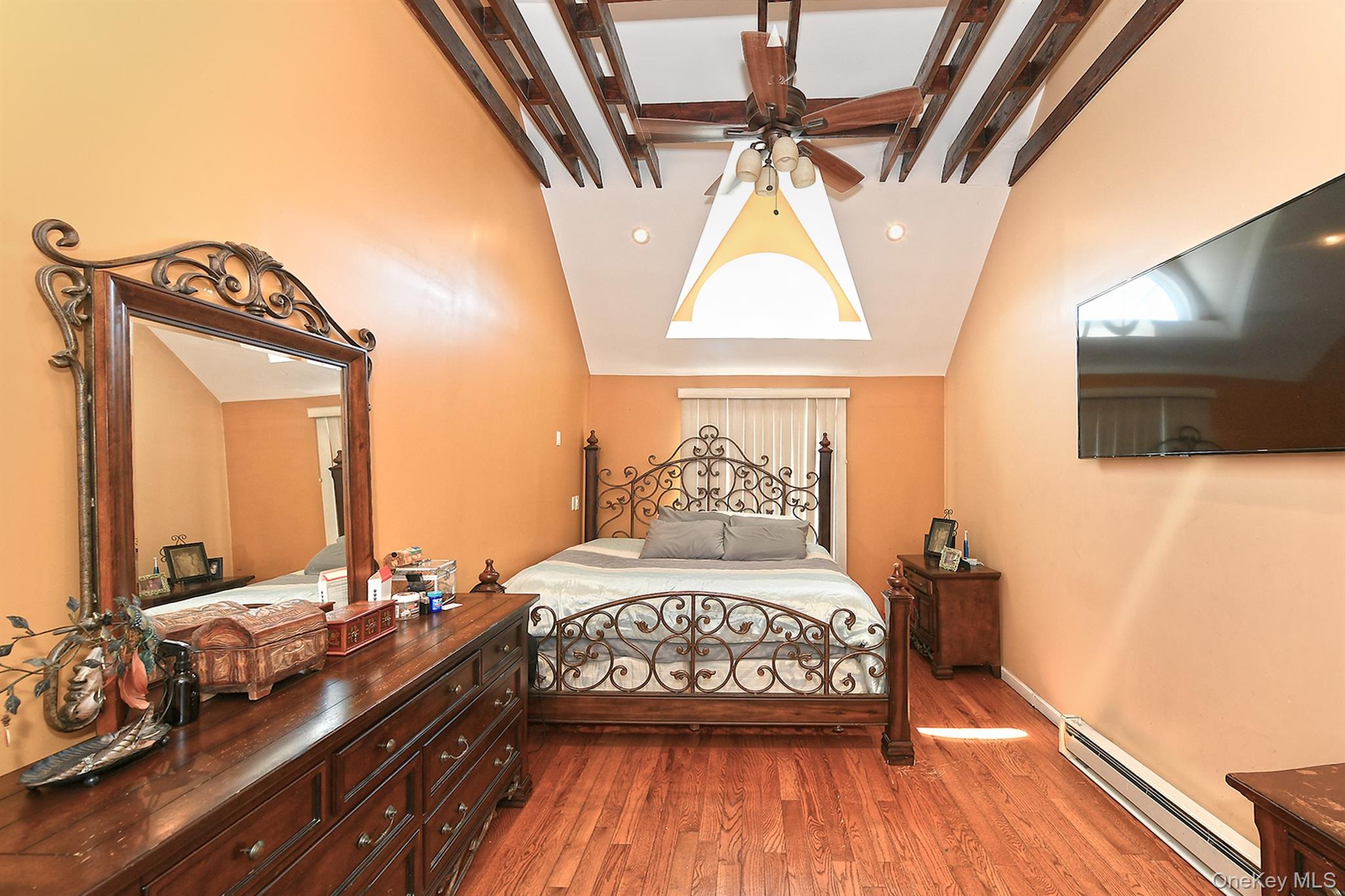 899 Brent Drive, Wantagh, NY 11793