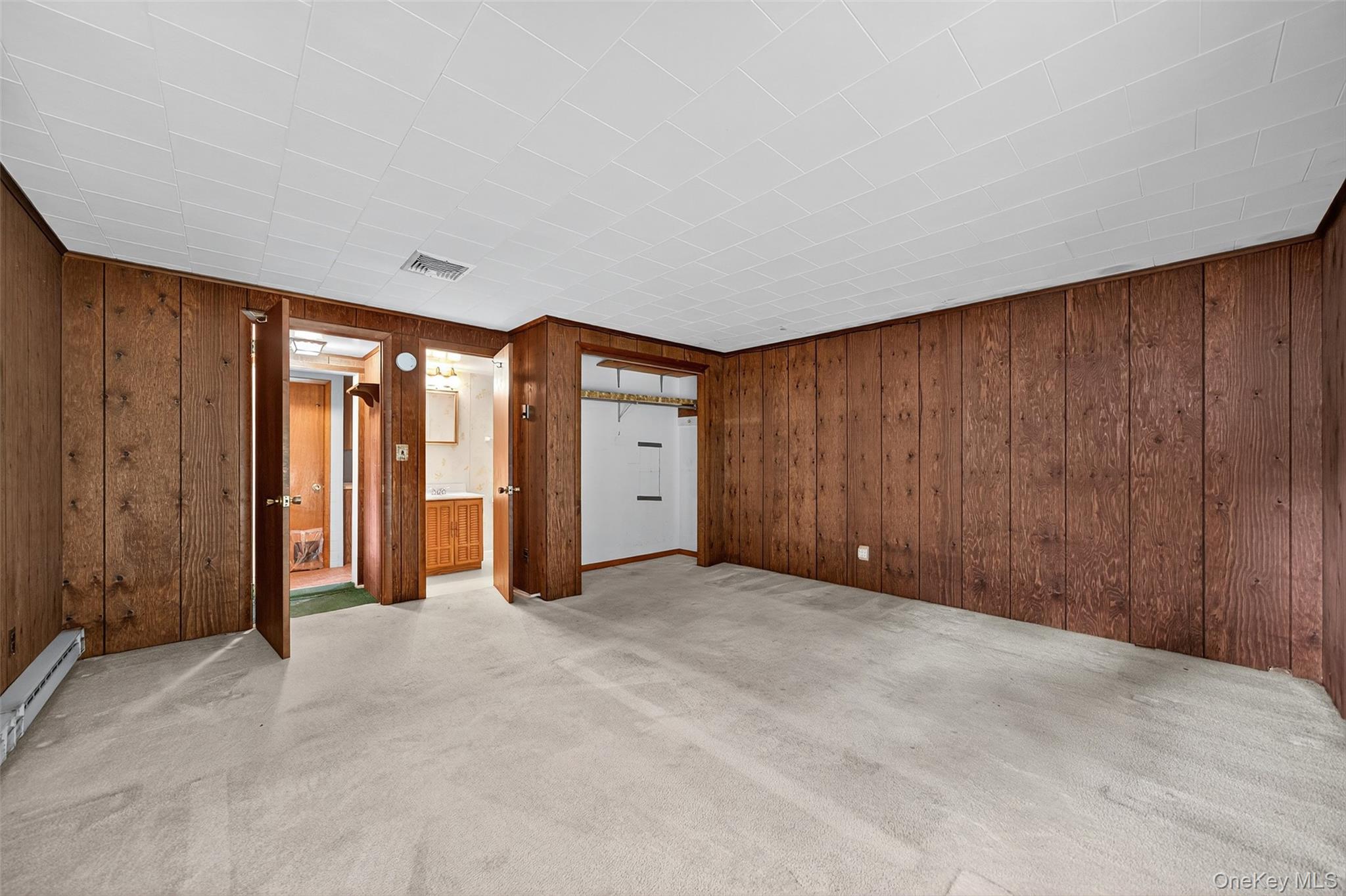 33 Windwood Drive, Newburgh, NY 12550