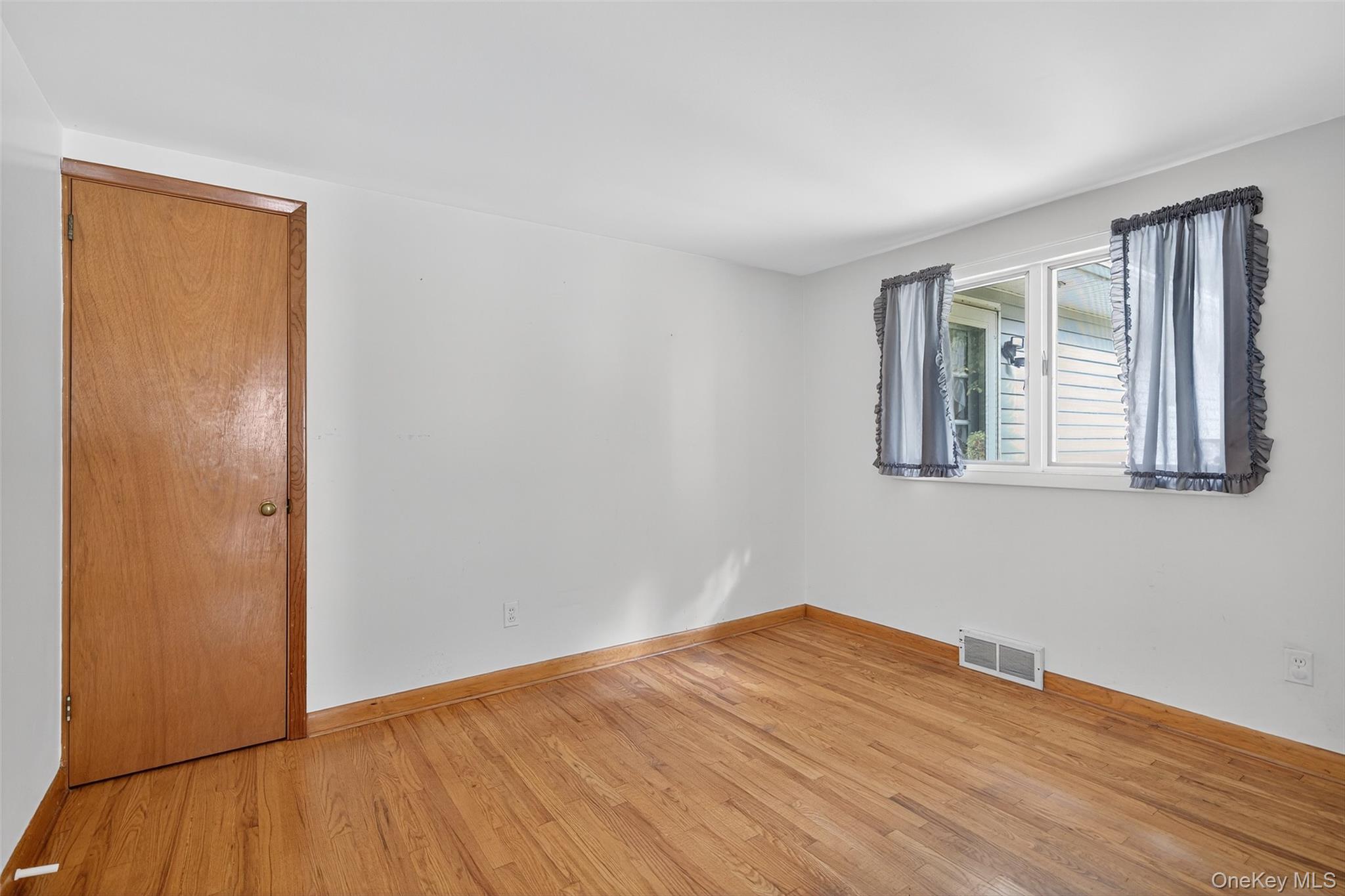 33 Windwood Drive, Newburgh, NY 12550