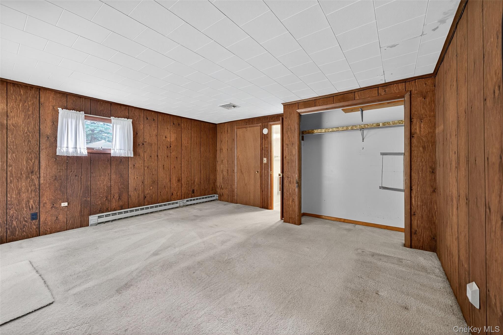 33 Windwood Drive, Newburgh, NY 12550