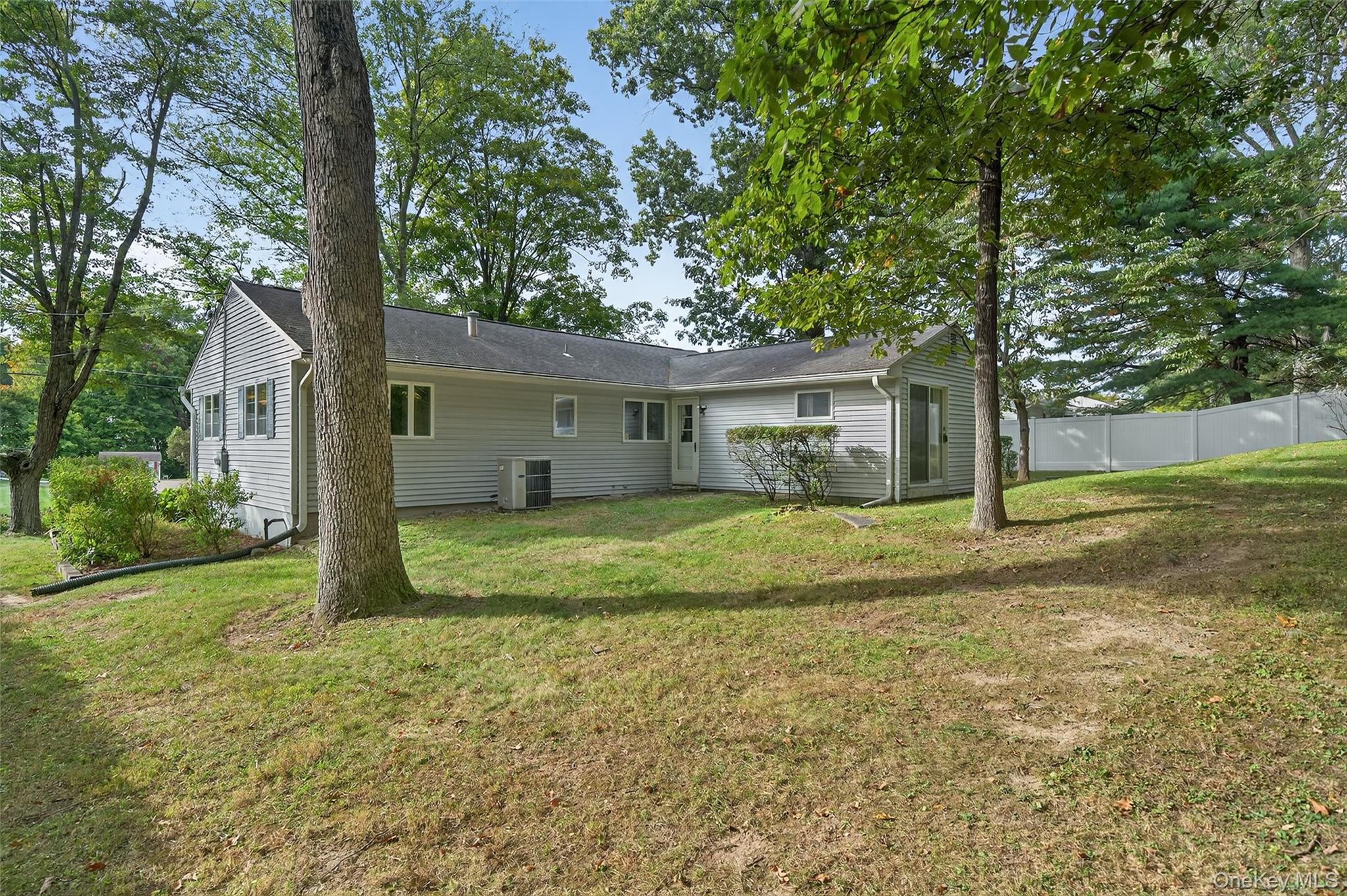 33 Windwood Drive, Newburgh, NY 12550