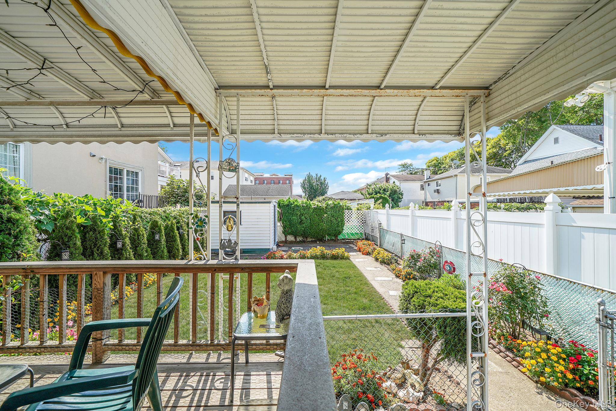 256-12 87th Road, Floral Park, NY 11001