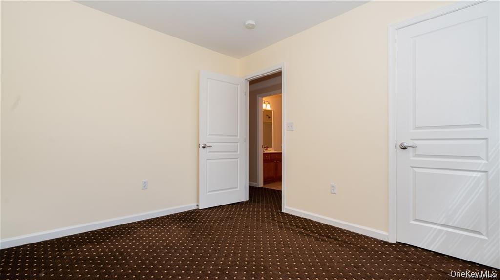 29 Banbury Way # 1104, Newburgh, NY 12550