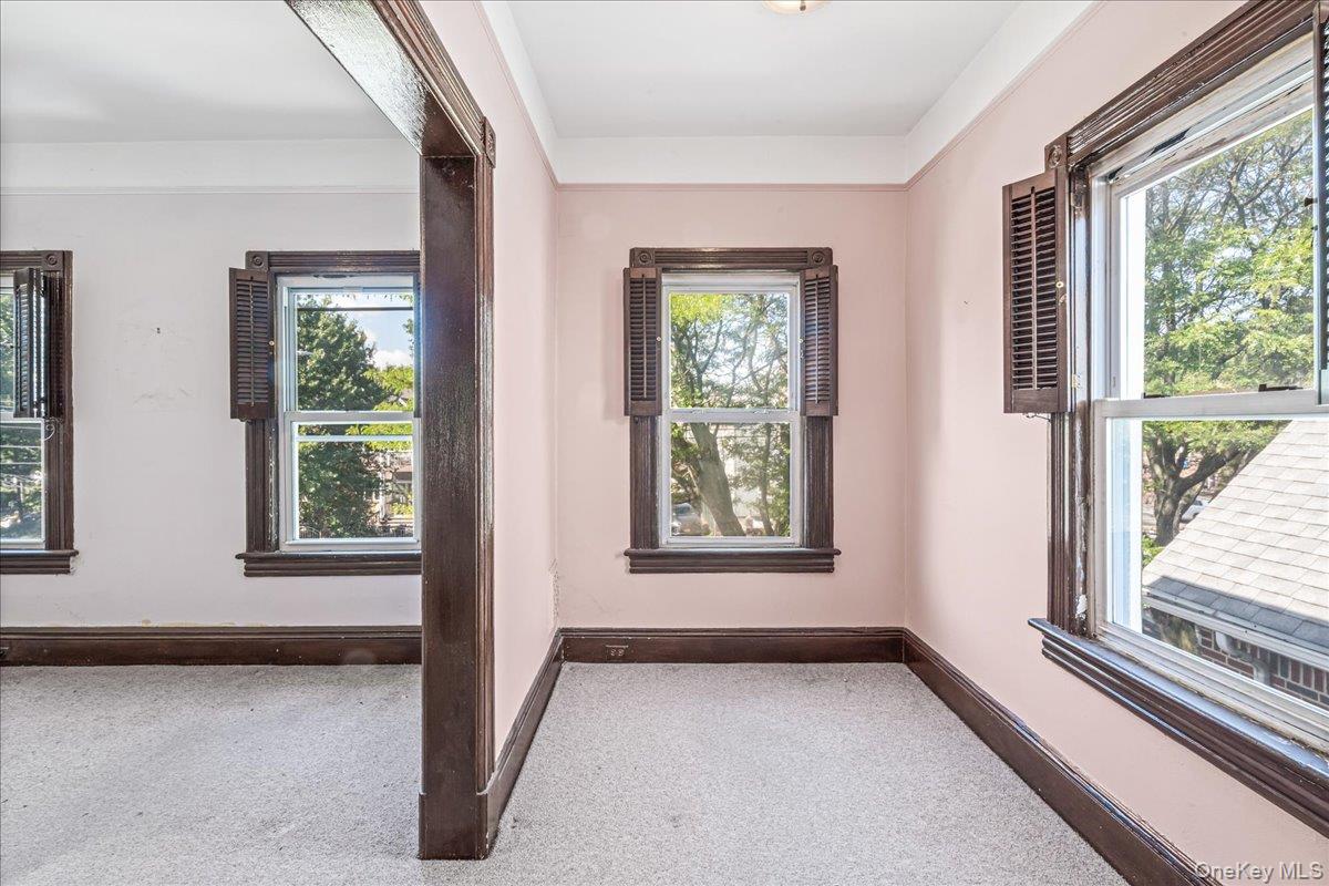 4307 149th Street, Flushing, NY 11355