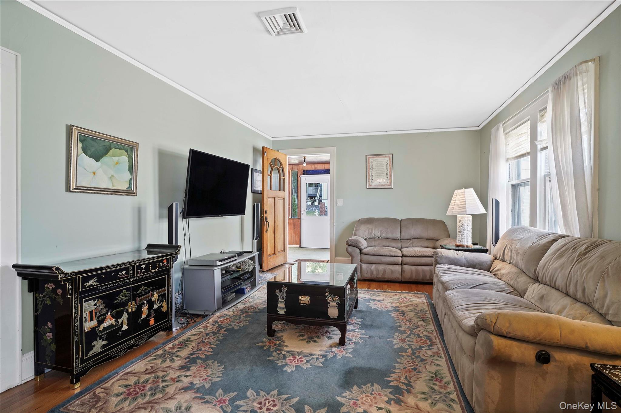 81 Hudson Avenue, Irvington, NY 10533