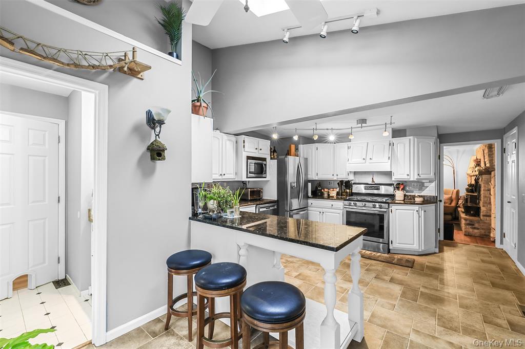 46 Quaker Hill Road, Monroe, NY 10950