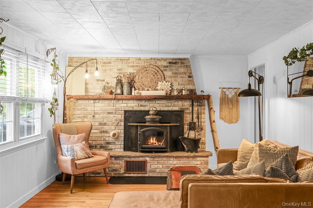 46 Quaker Hill Road, Monroe, NY 10950