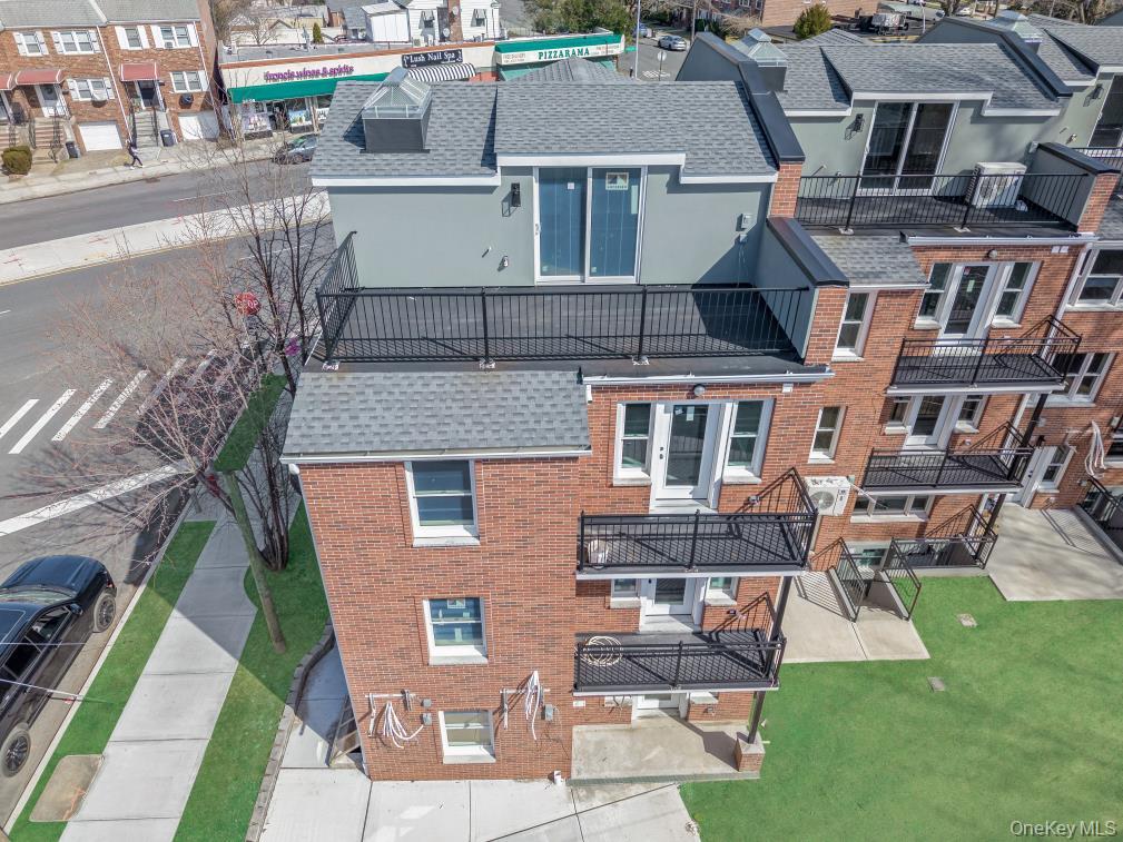 37-02 Francis Lewis Blvd, Bayside, NY 11361