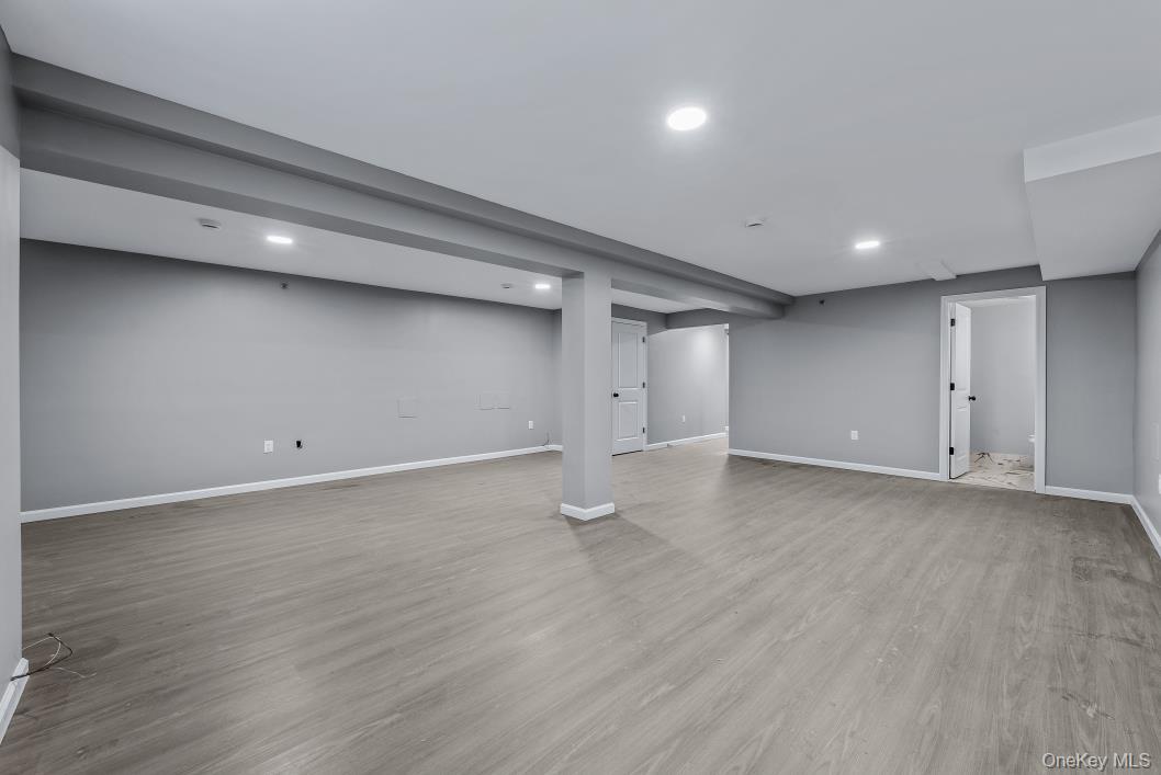 37-02 Francis Lewis Blvd, Bayside, NY 11361