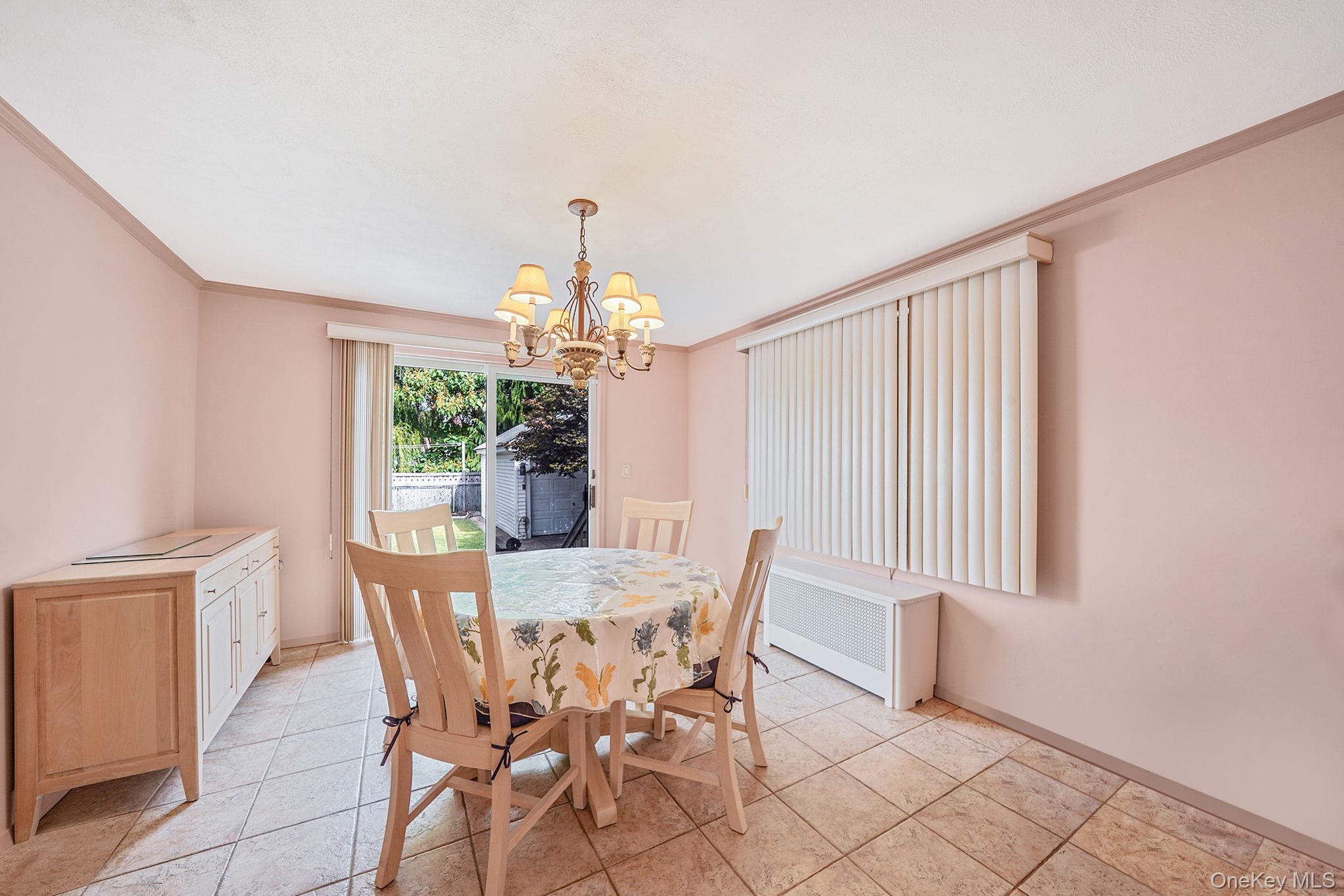 258-09 87th Avenue, Floral Park, NY 11001