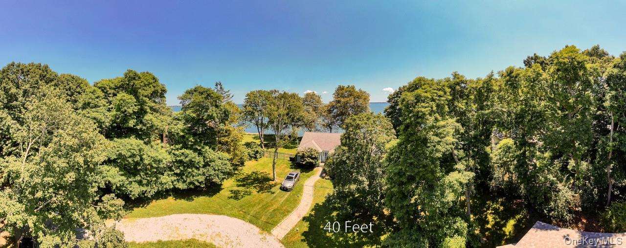 11100 Main Road, East Marion, NY 11939