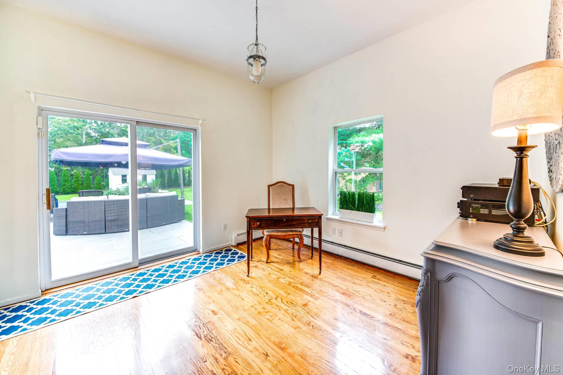 24 Blue Jay Way, East Hampton, NY 11937