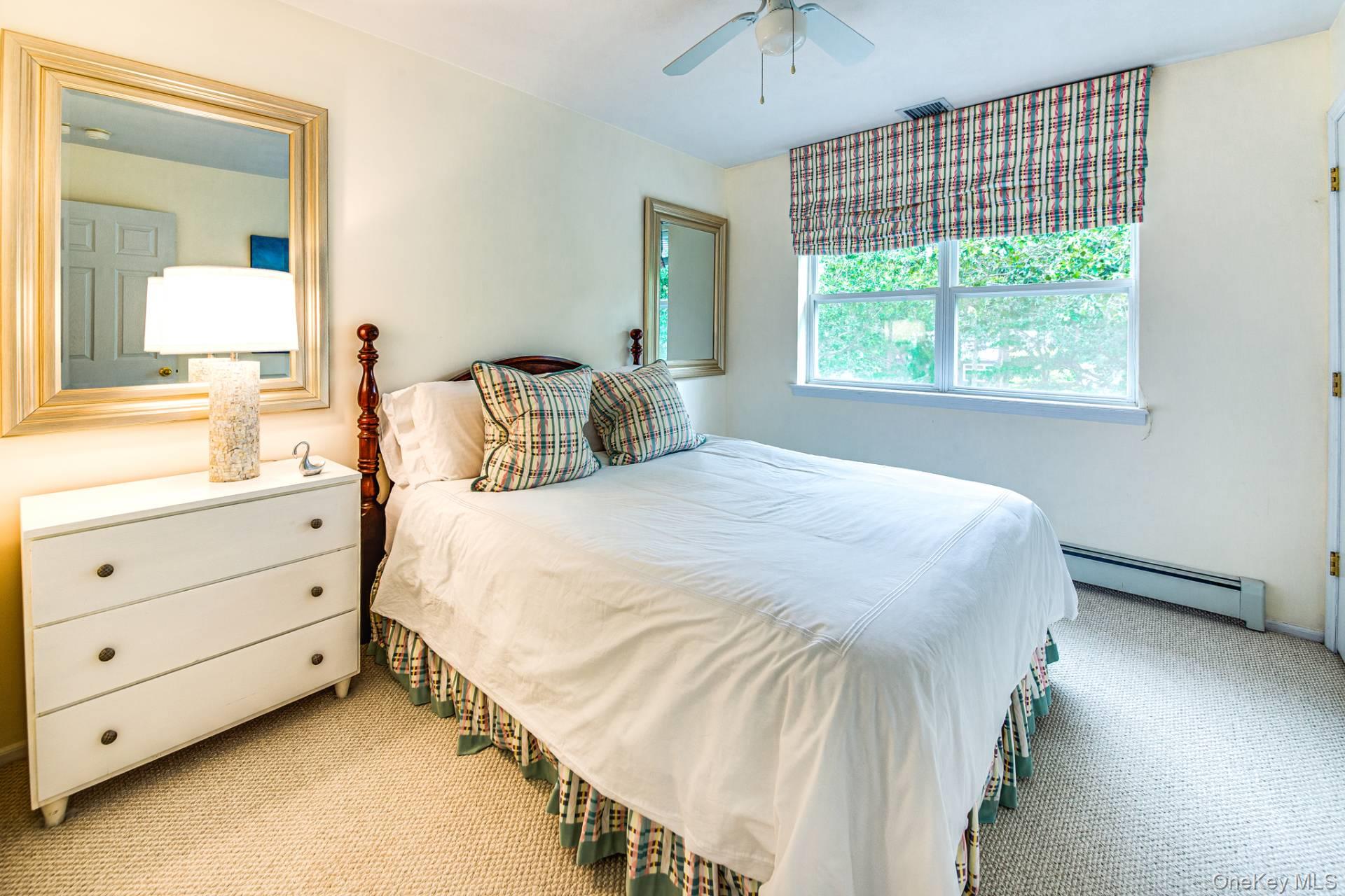 24 Blue Jay Way, East Hampton, NY 11937