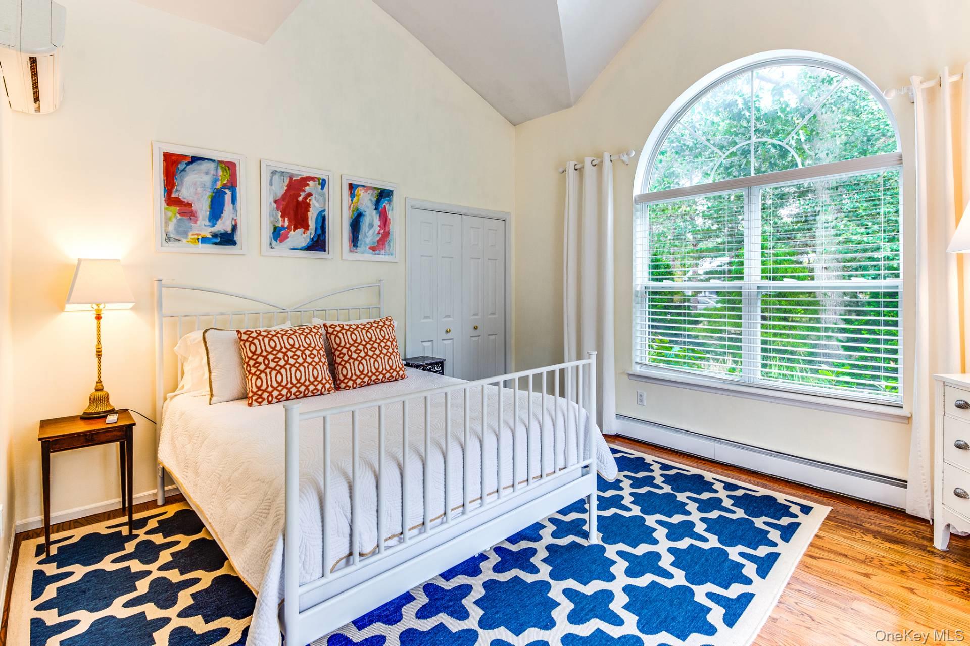 24 Blue Jay Way, East Hampton, NY 11937