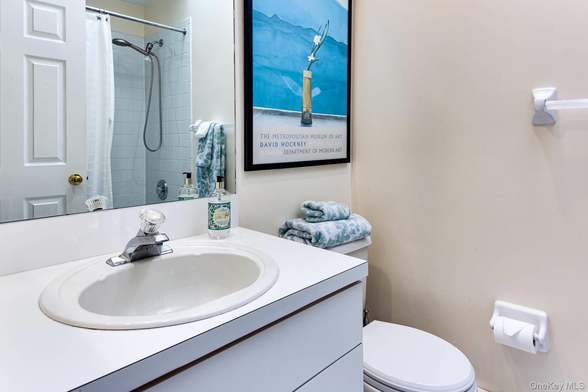 24 Blue Jay Way, East Hampton, NY 11937