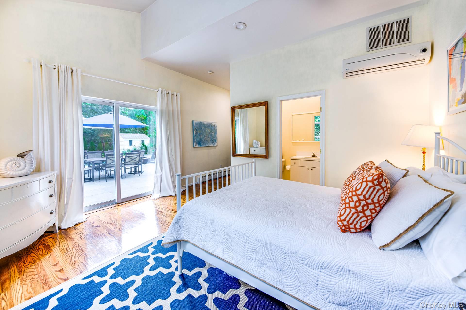 24 Blue Jay Way, East Hampton, NY 11937