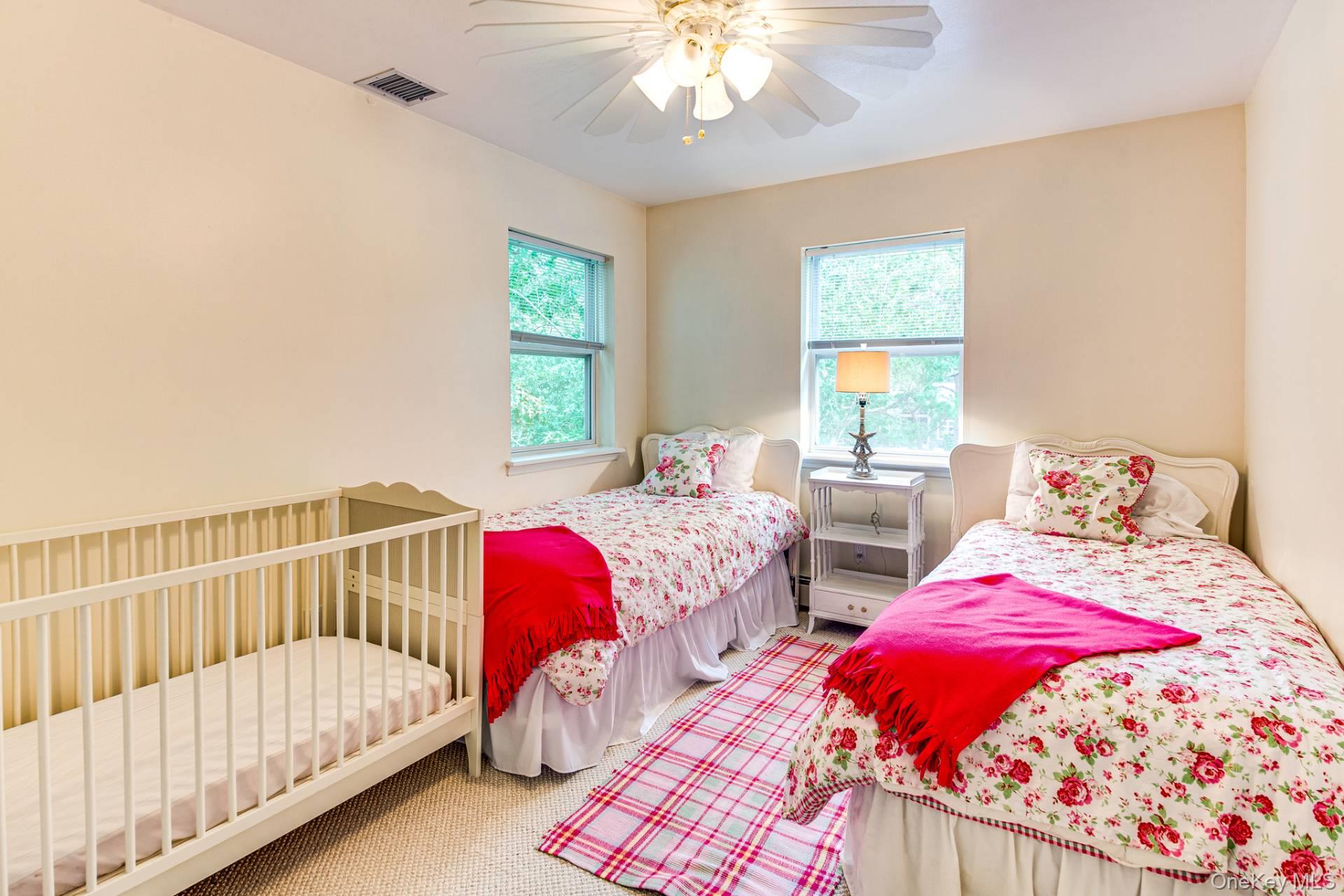 24 Blue Jay Way, East Hampton, NY 11937