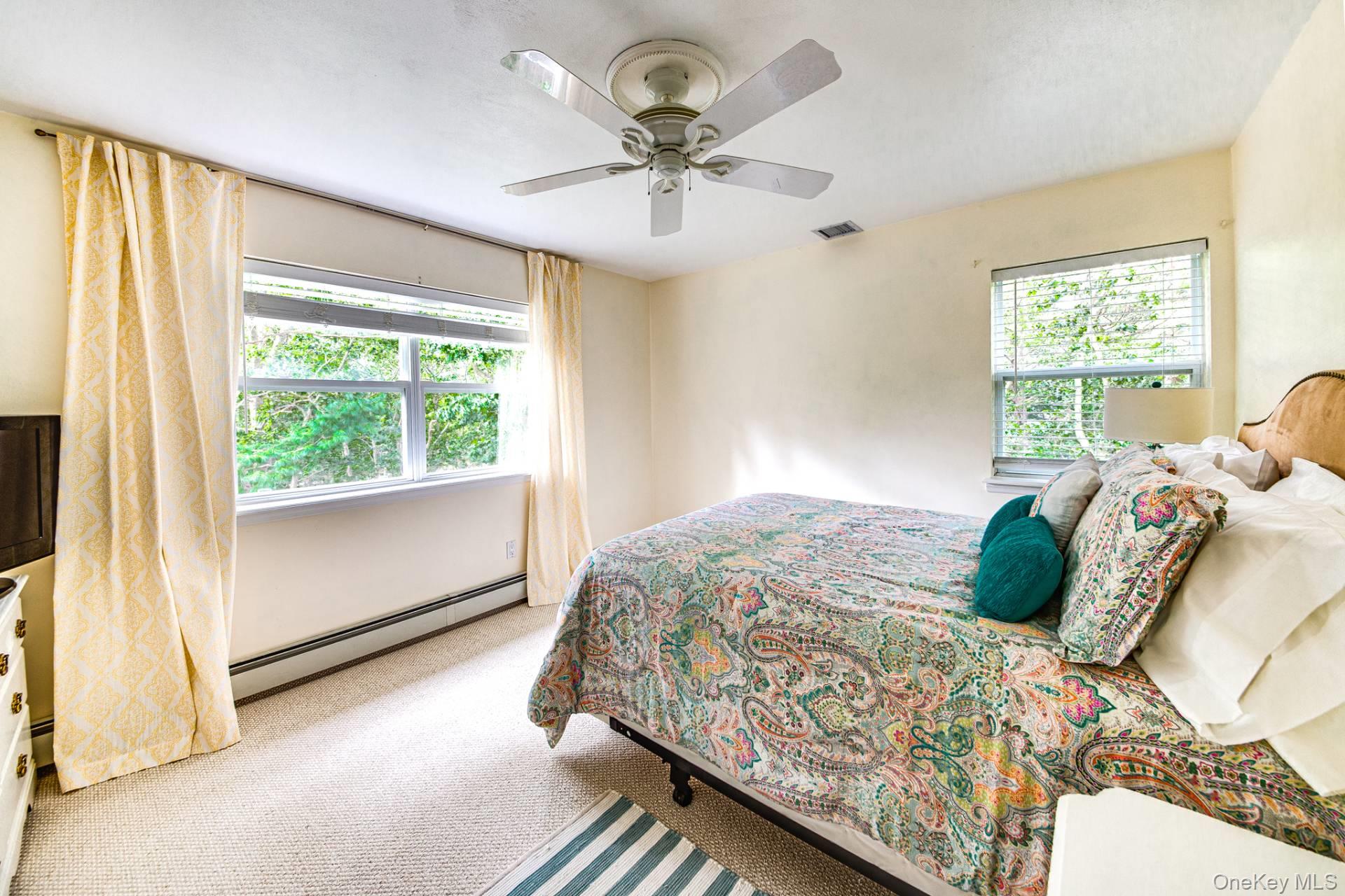 24 Blue Jay Way, East Hampton, NY 11937