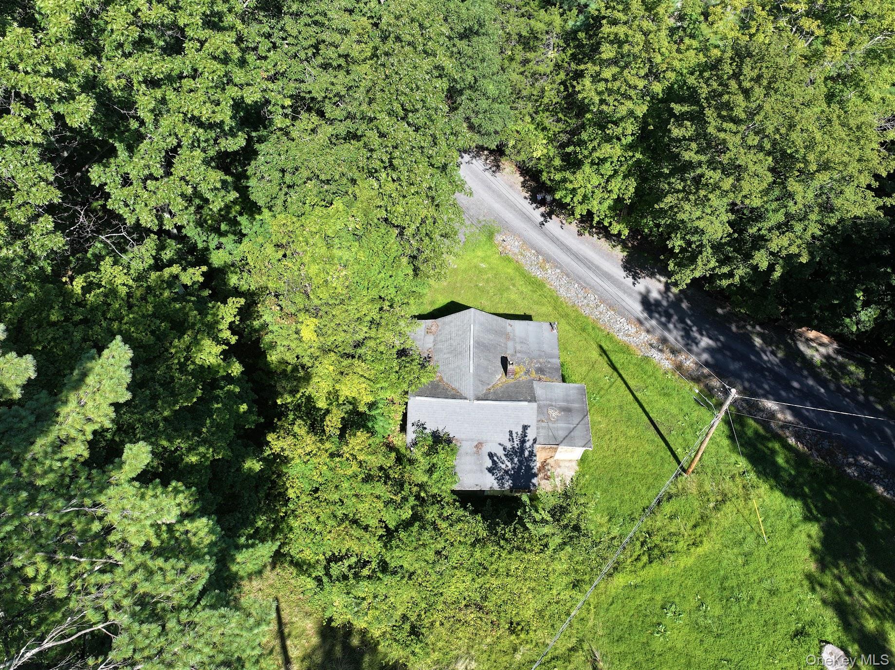 18 Denu Way, Rhinecliff, NY 12574
