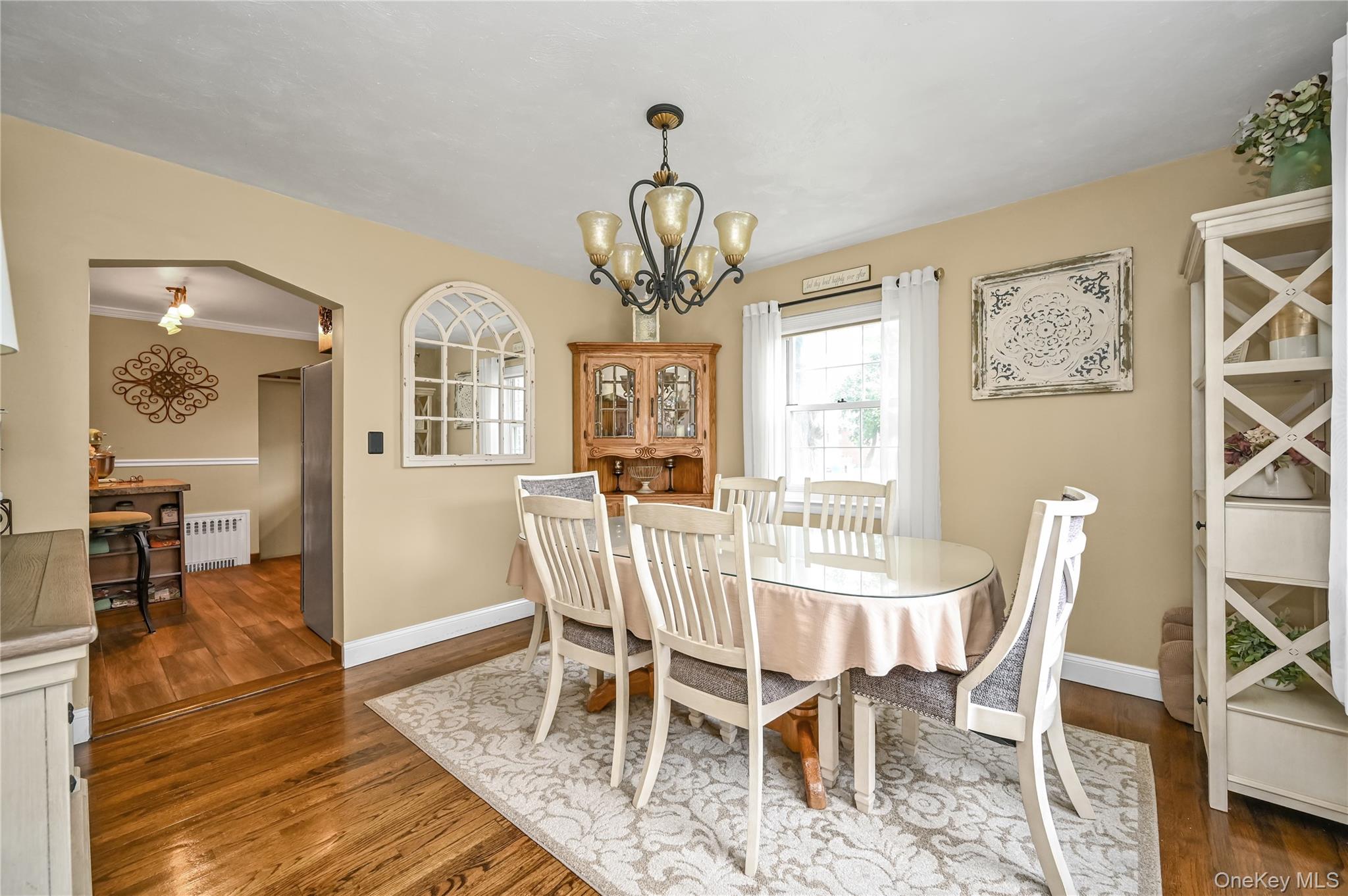 39 Morris Parkway, Valley Stream, NY 11580