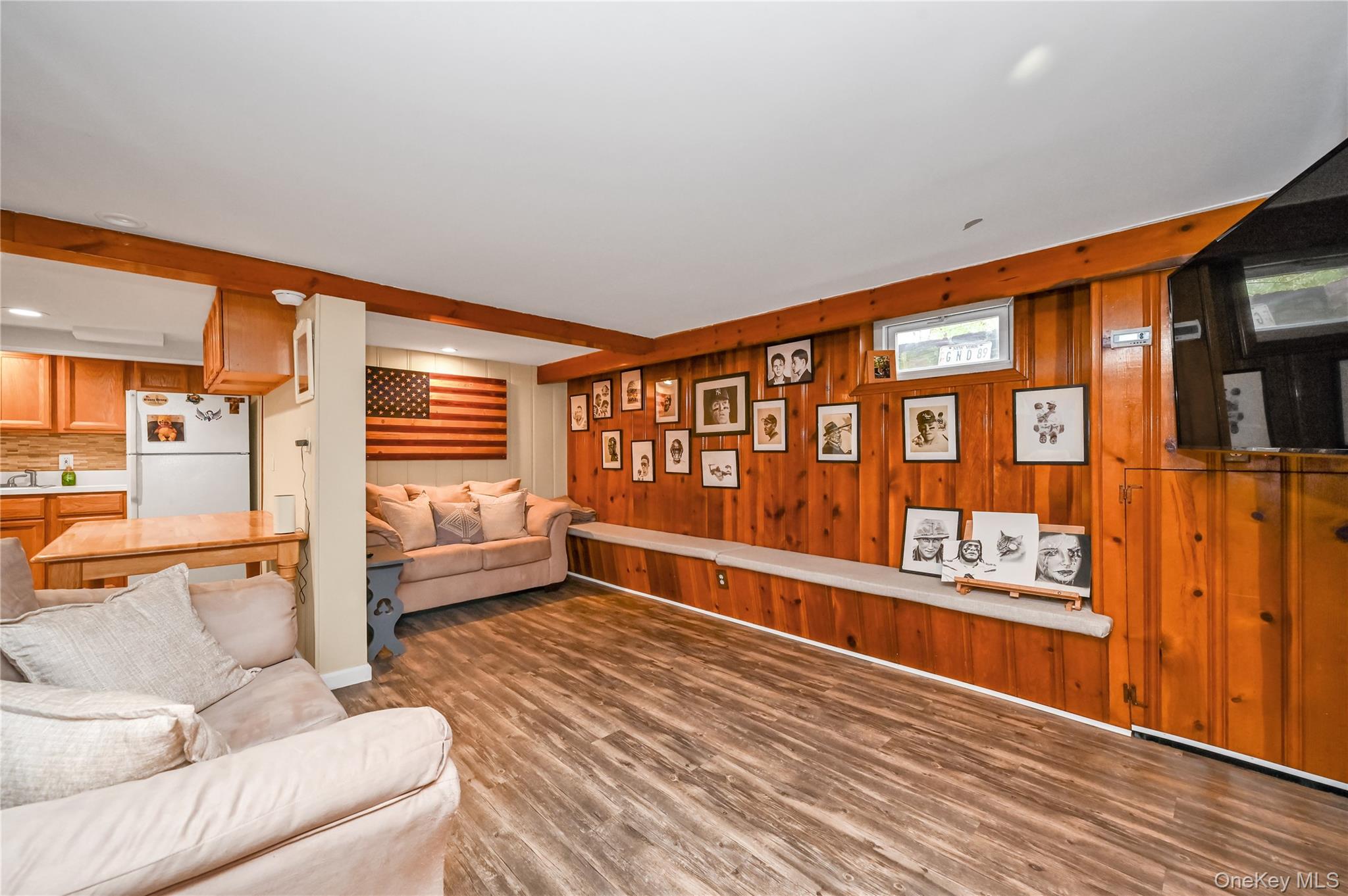 39 Morris Parkway, Valley Stream, NY 11580