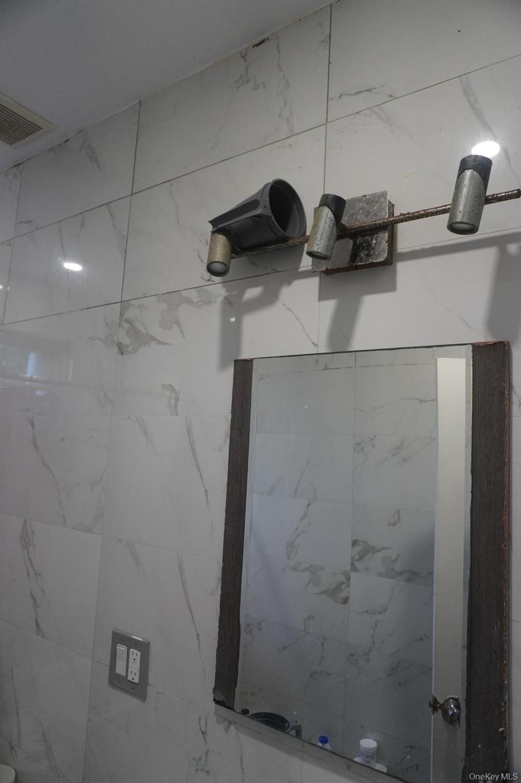 1386 Clinton Avenue, Bronx, NY 10456