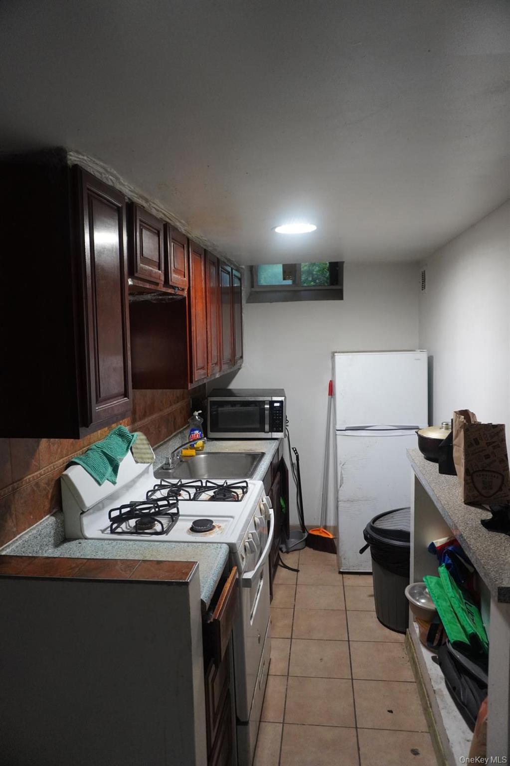 1384 Clinton Avenue, Bronx, NY 10456