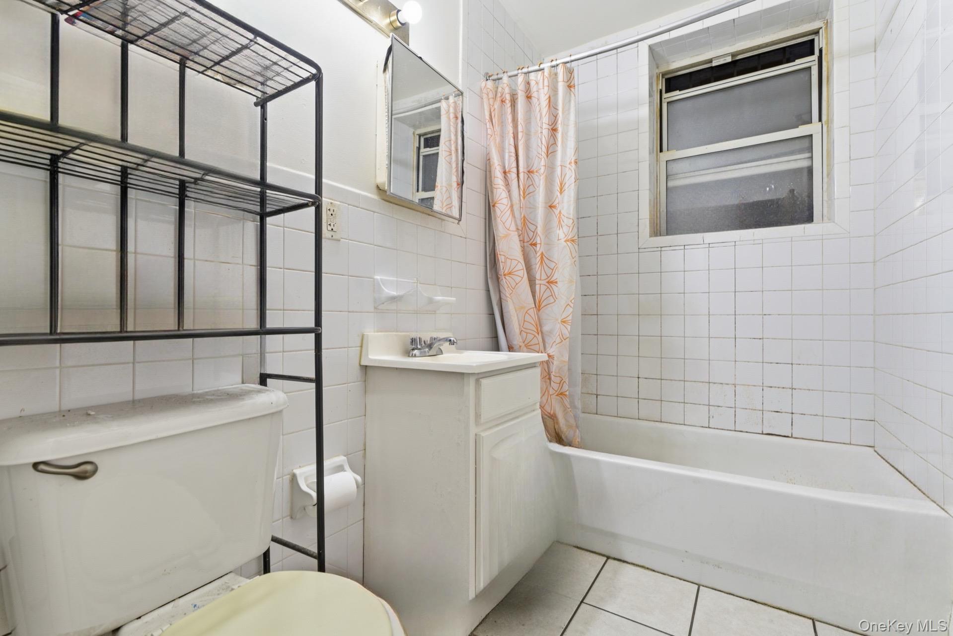 1040 Clay Avenue, Bronx, NY 10456