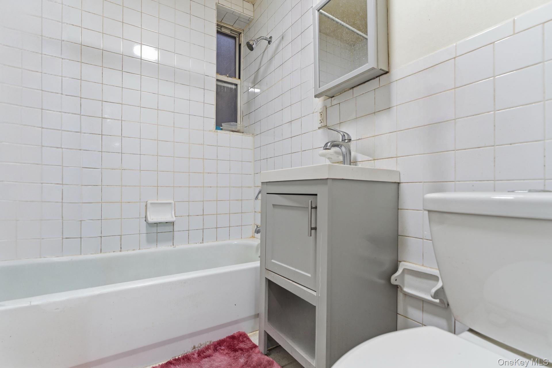 1040 Clay Avenue, Bronx, NY 10456