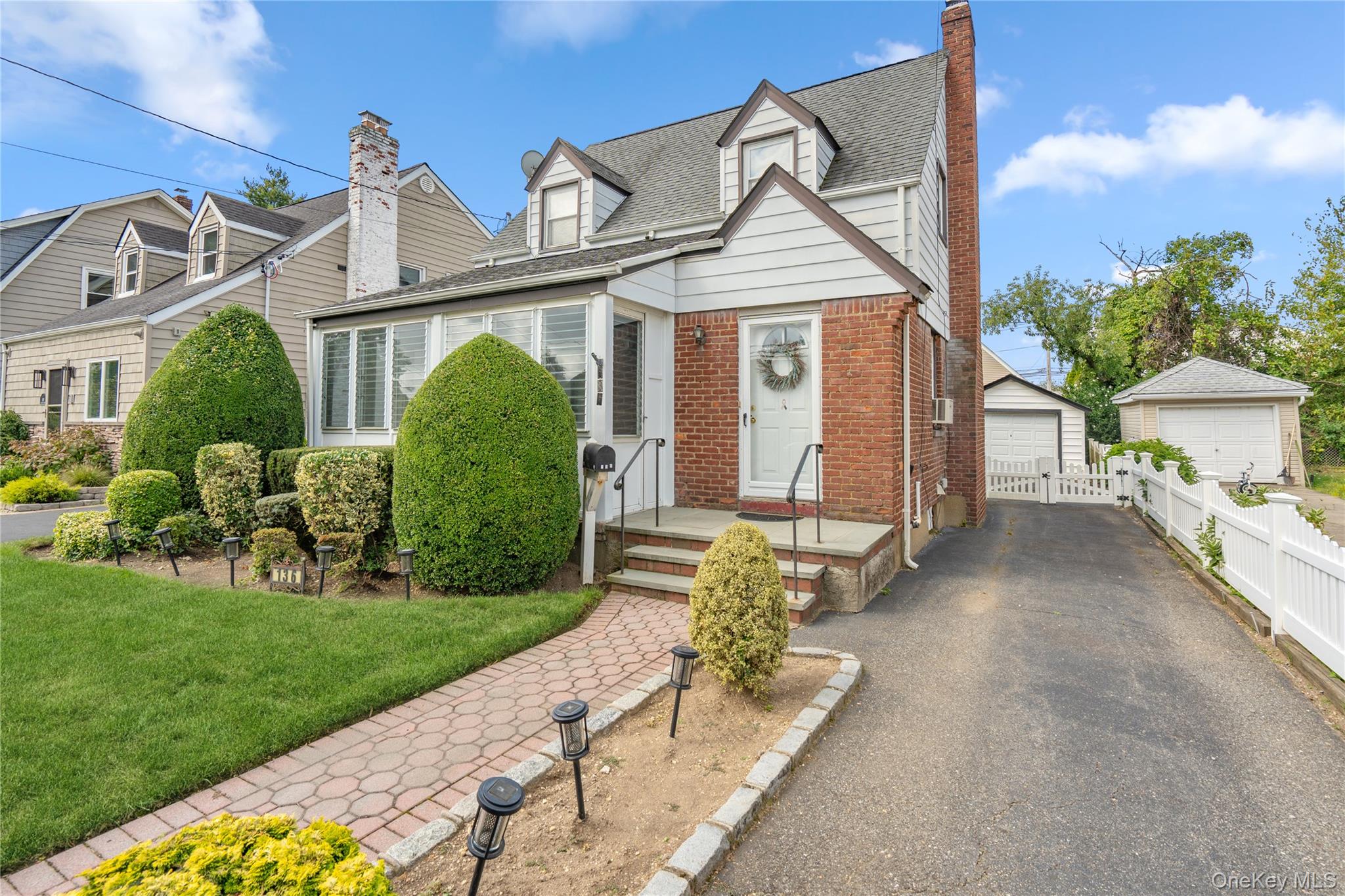 136 Madison Street, Franklin Square, NY 11010