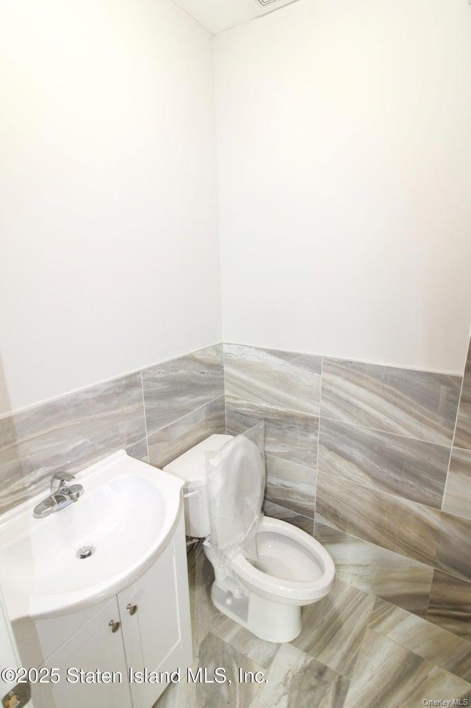 85 Perry avenue, Staten Island, NY 10314