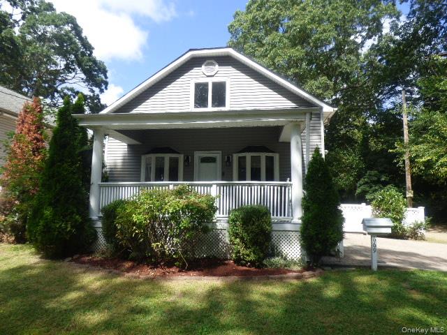 669 Wadleigh Avenue, West Hempstead, NY 11552