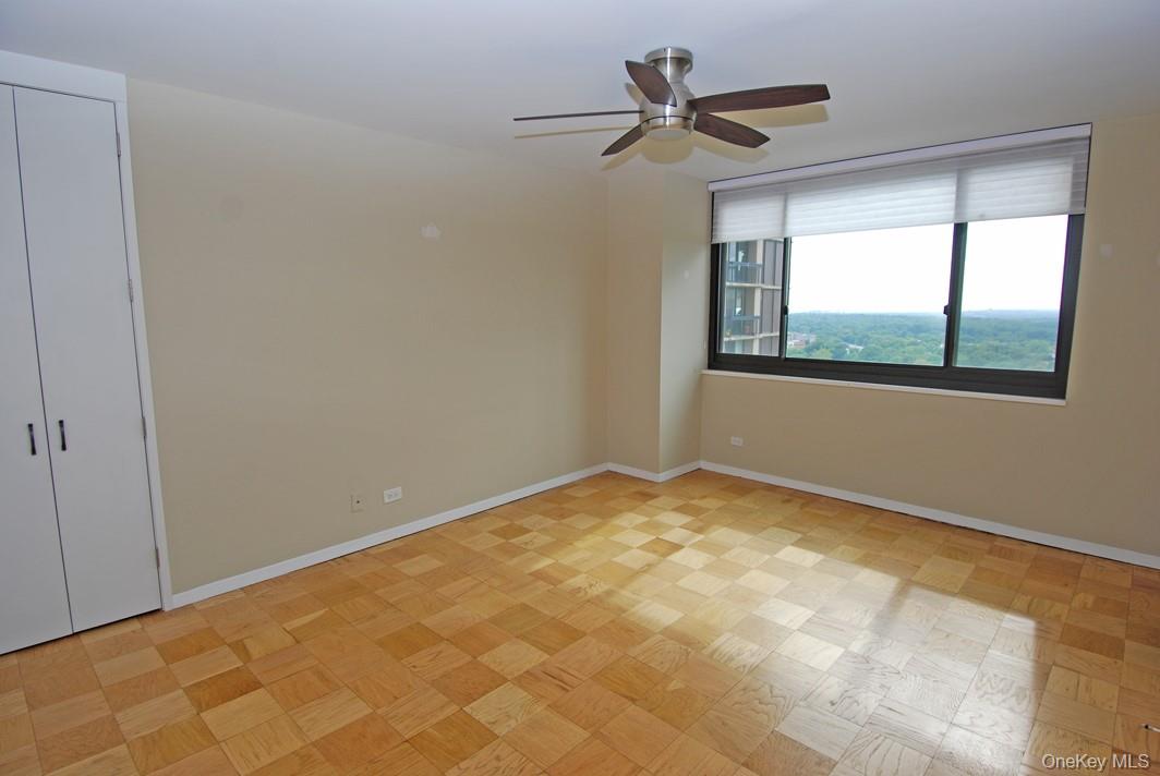 26910 Grand Central Parkway # 22P, Floral Park, NY 11005