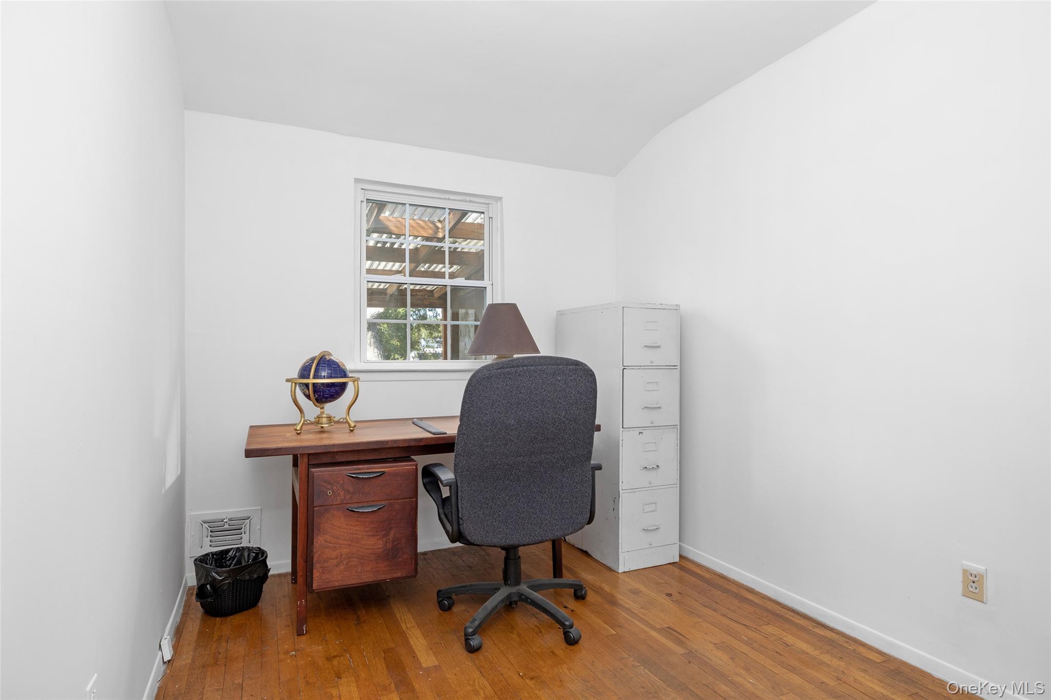 384 W 22nd Street, Deer Park, NY 11729