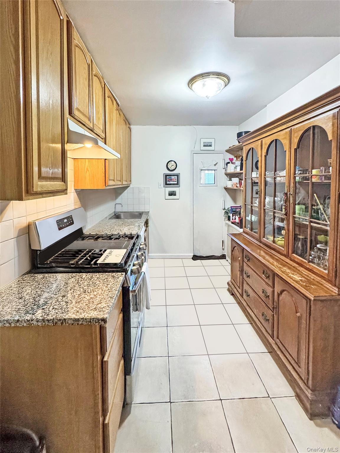 2809 Ditmars Boulevard, Astoria, NY 11105