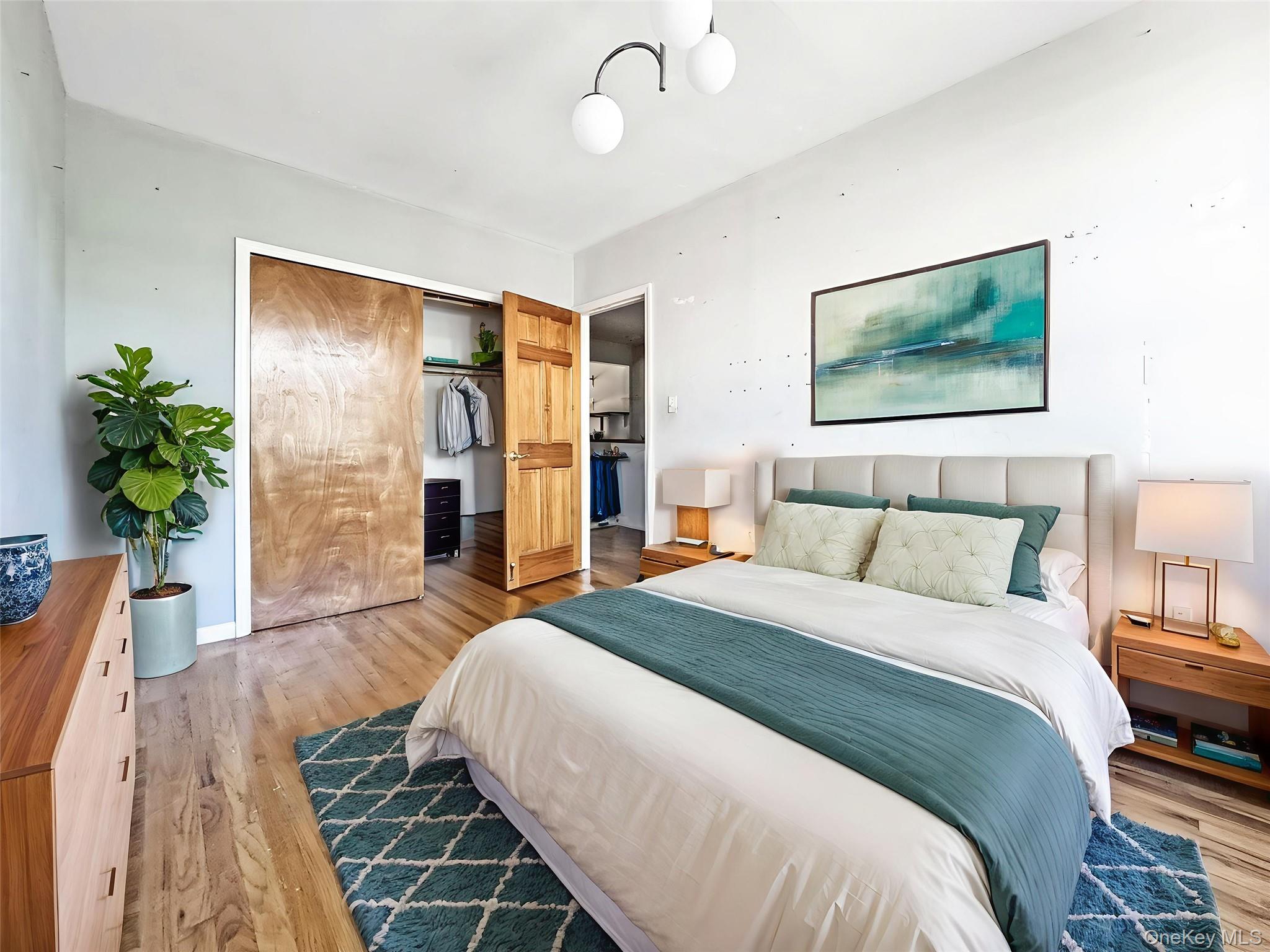 2809 Ditmars Boulevard, Astoria, NY 11105