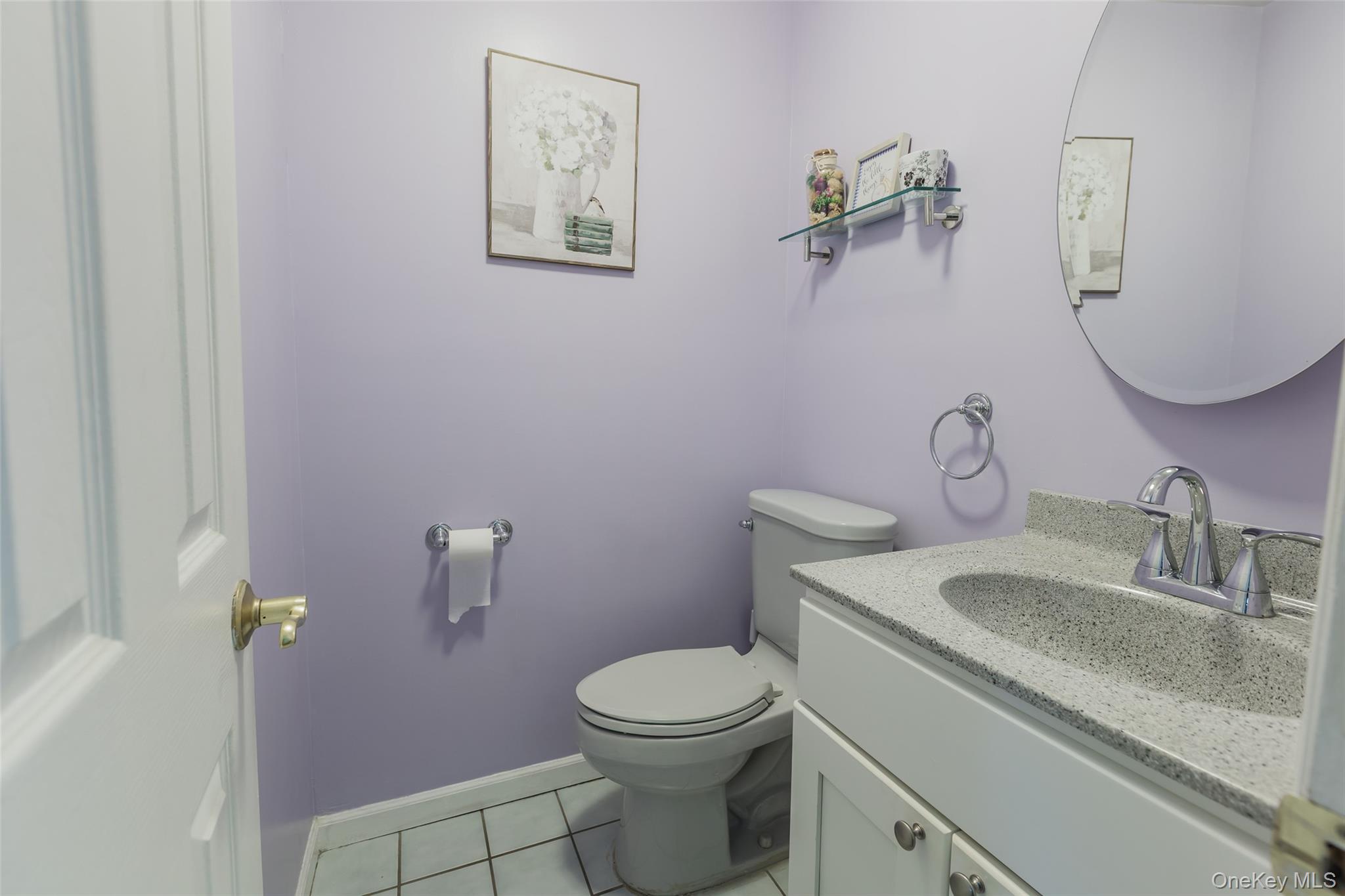 22 Washington Avenue, Port Jefferson Station, NY 11776