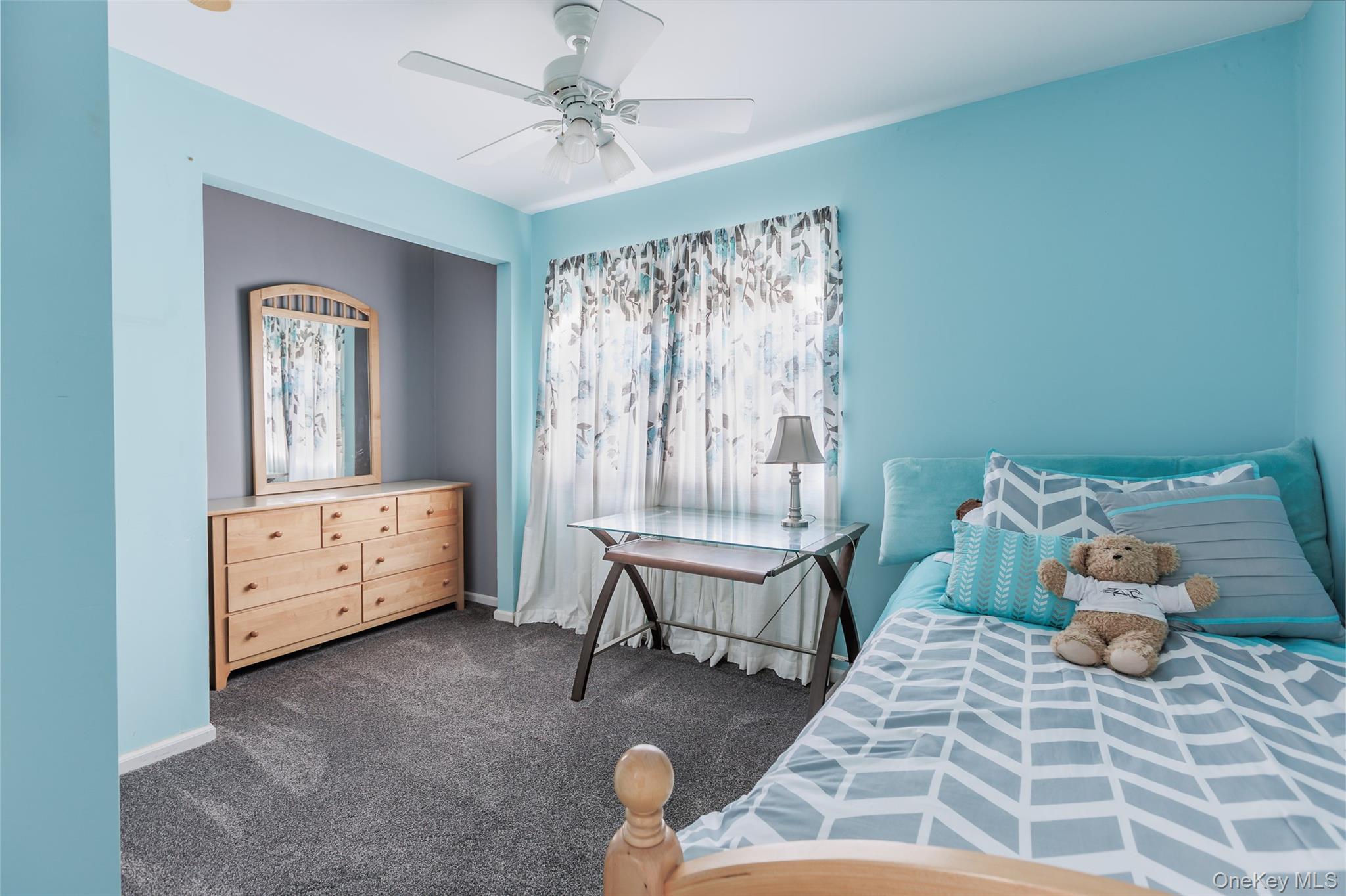 22 Washington Avenue, Port Jefferson Station, NY 11776