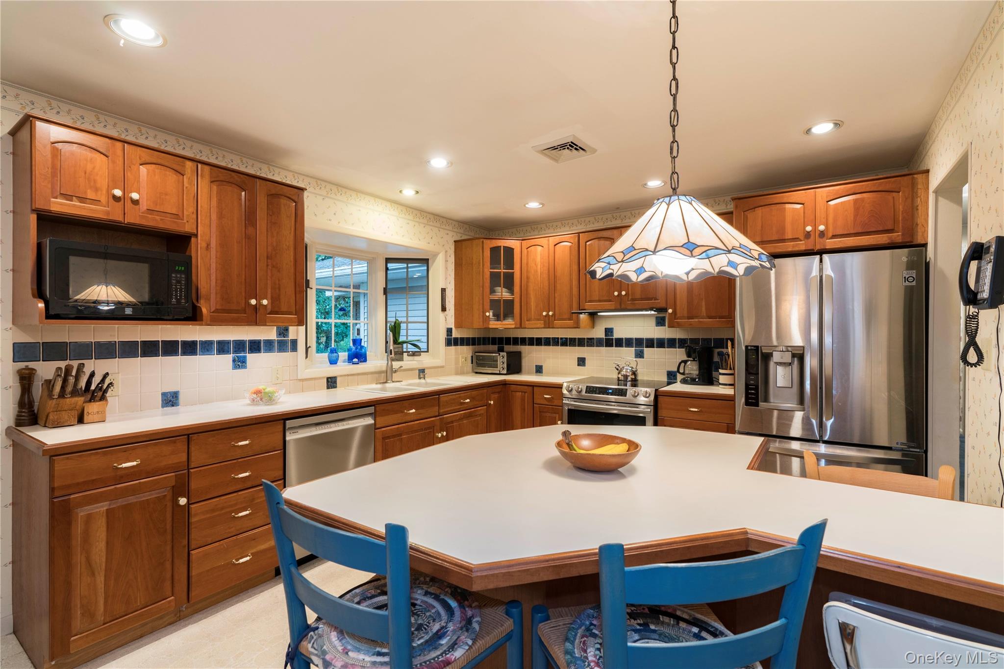 59 Edgehill Drive, Wappingers Falls, NY 12590