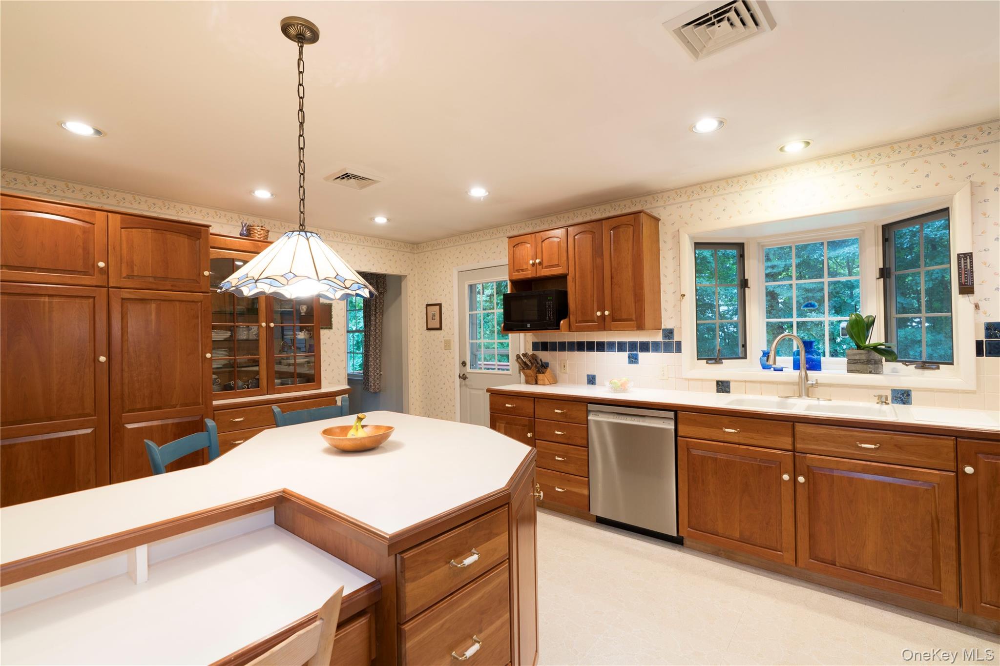 59 Edgehill Drive, Wappingers Falls, NY 12590