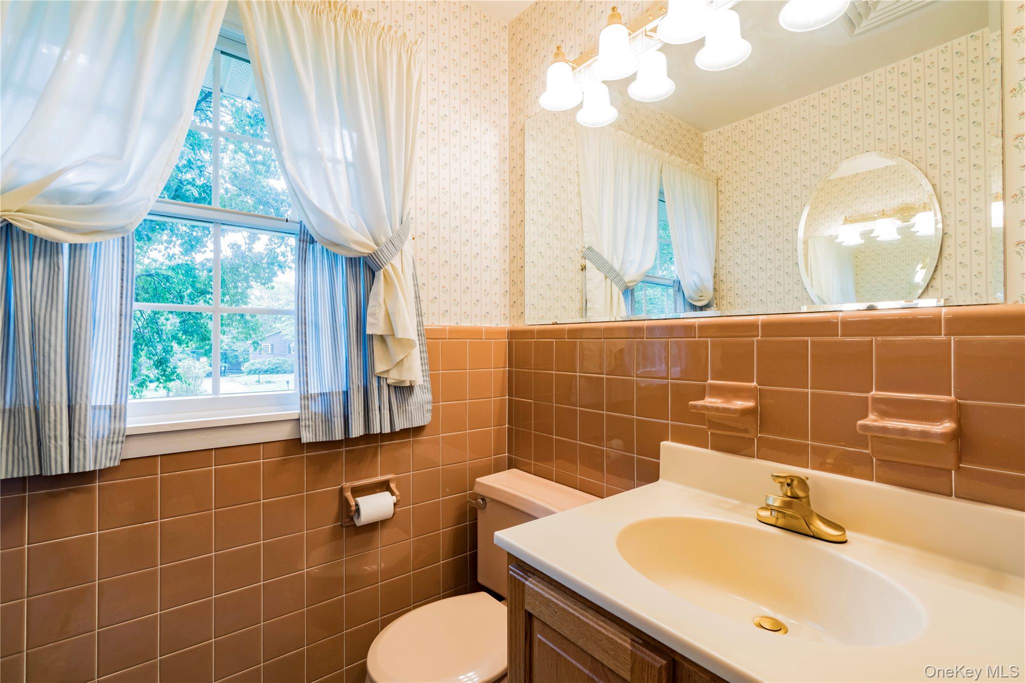 59 Edgehill Drive, Wappingers Falls, NY 12590