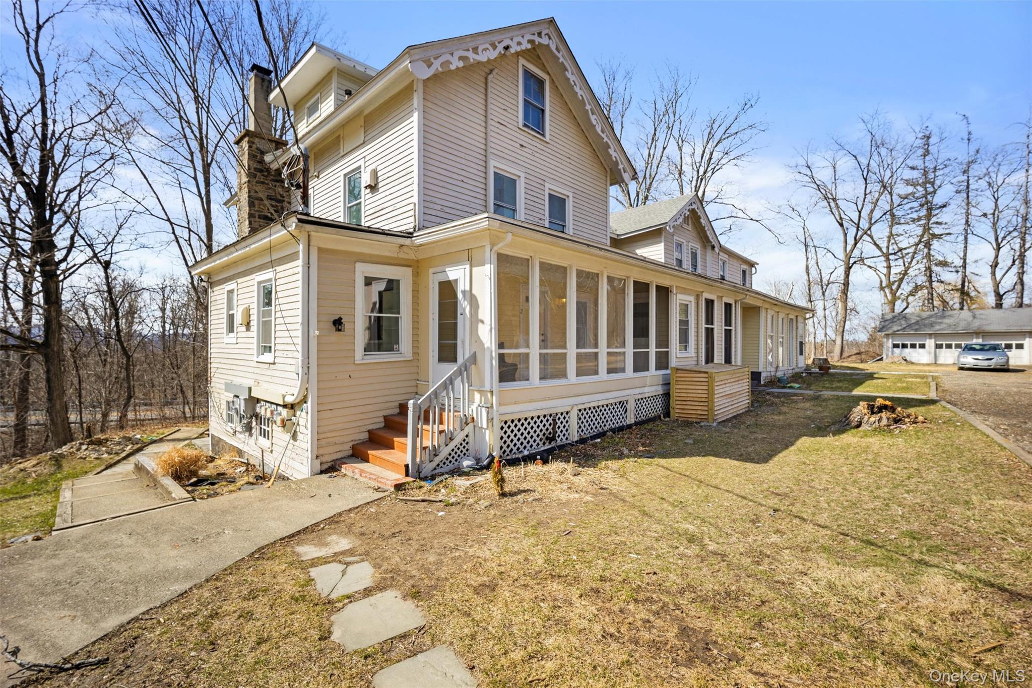 67 Old Albany Post Road # 1, Rhinebeck, NY 12572