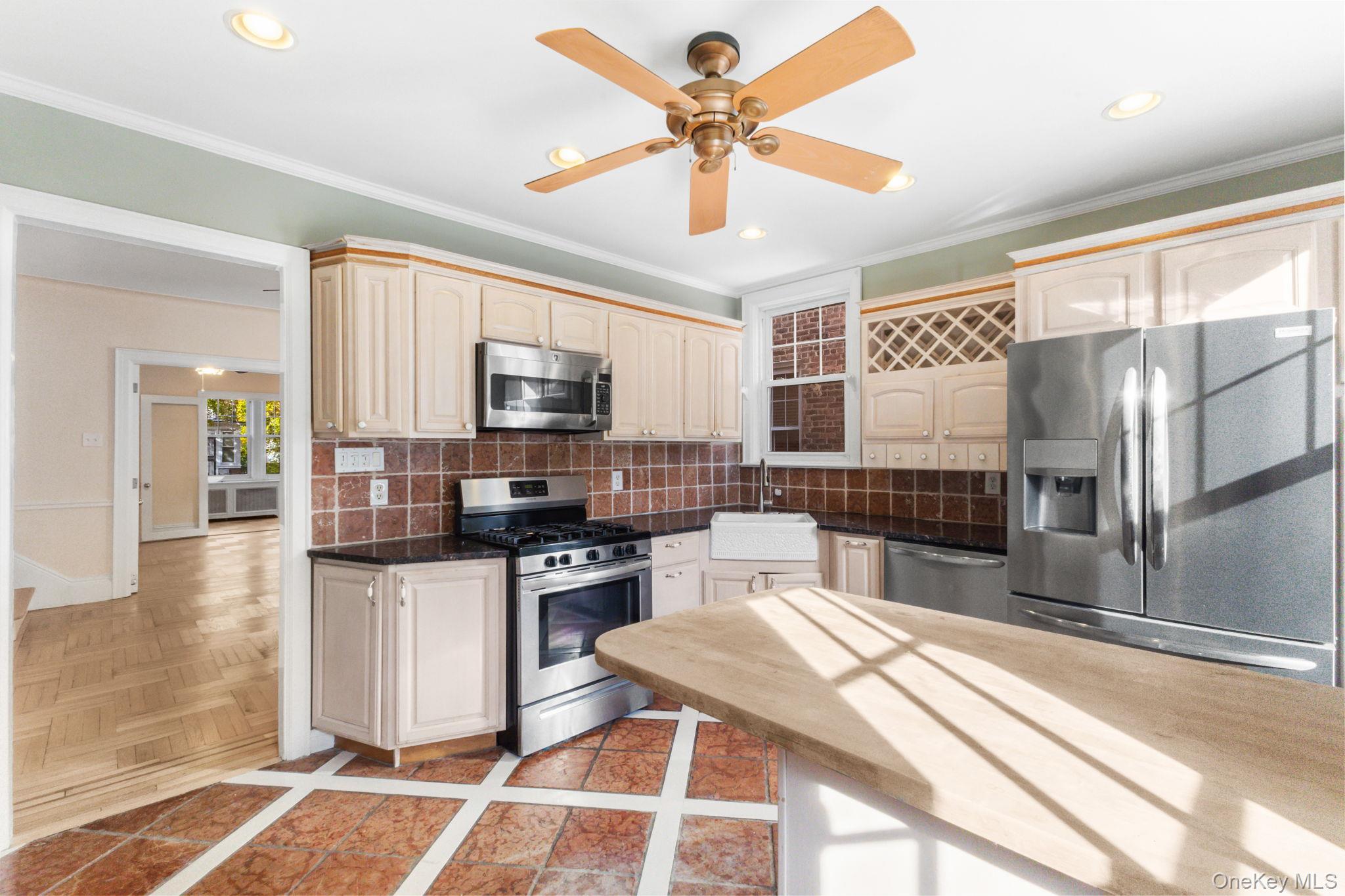 6036 Liebig Avenue, Bronx, NY 10471