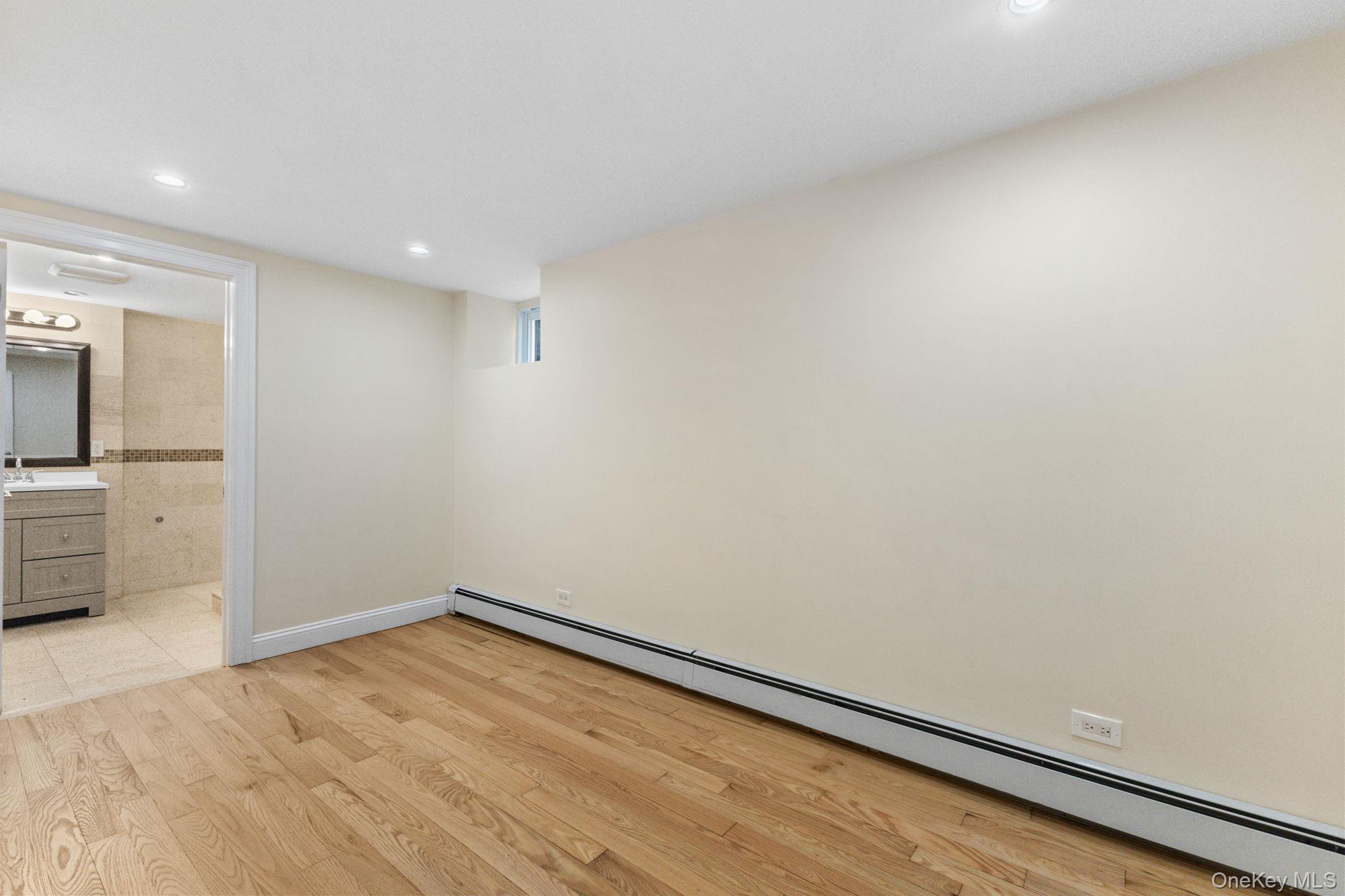 6036 Liebig Avenue, Bronx, NY 10471