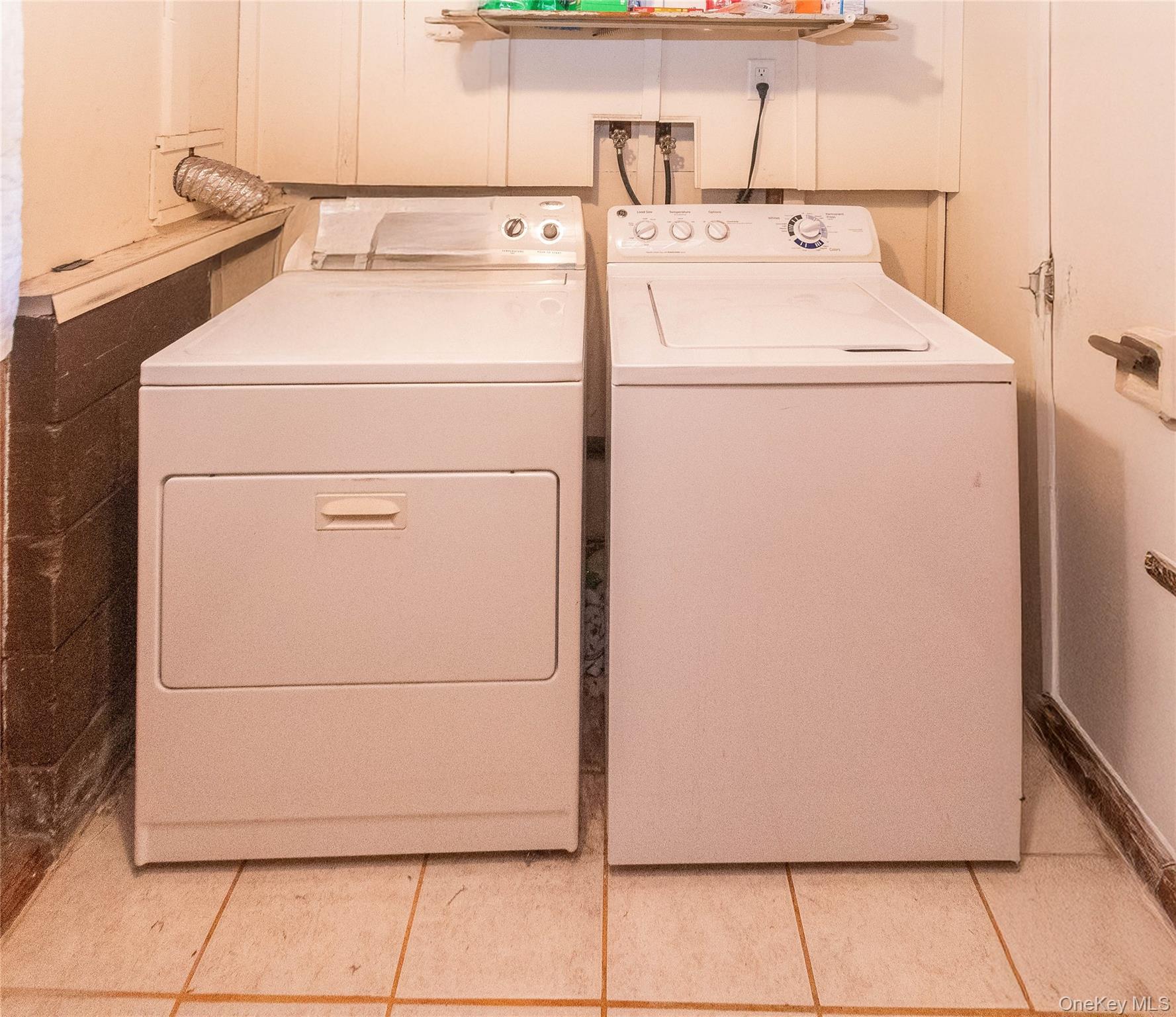 31 Lawrence Road, Hyde Park, NY 12538